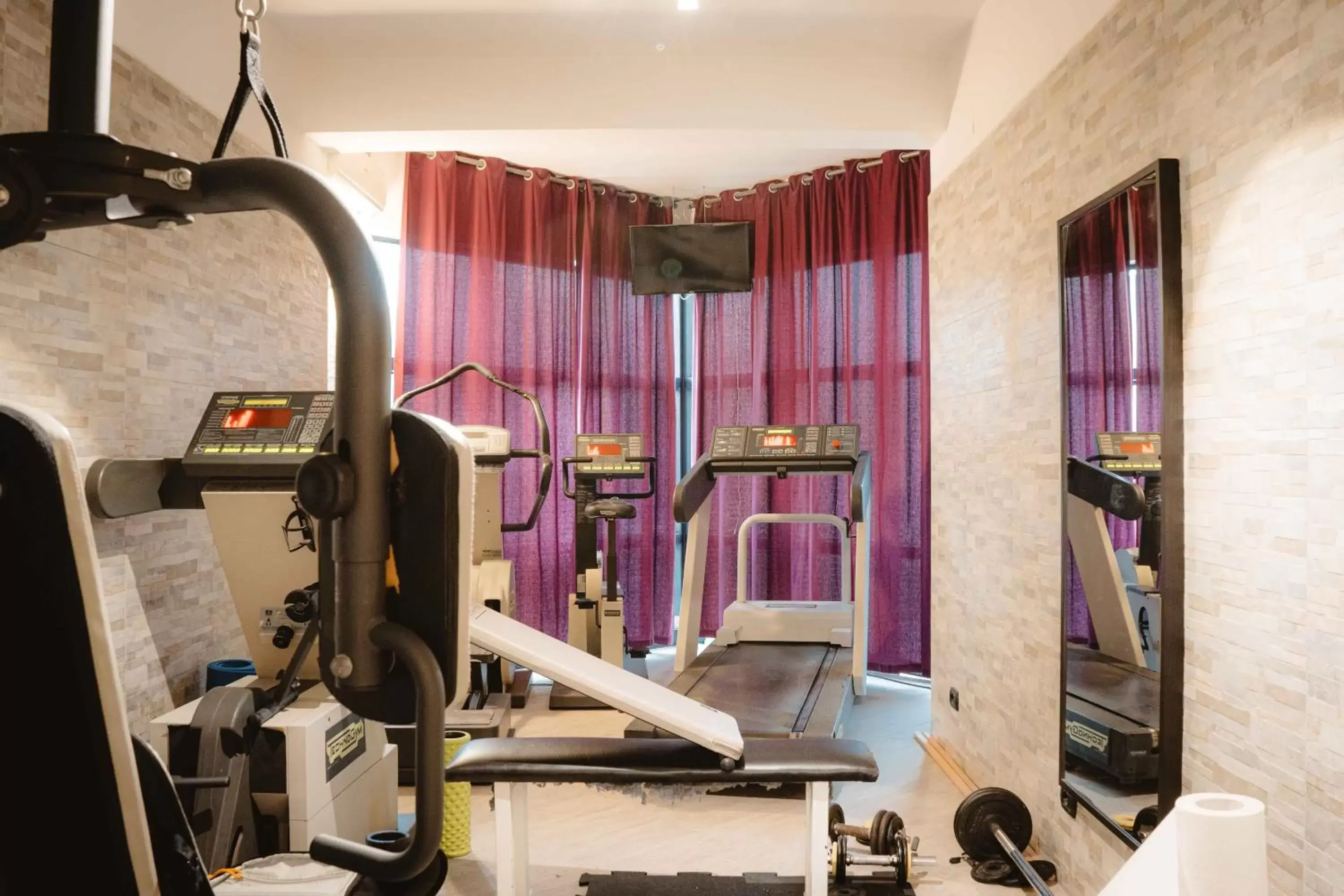 Fitness Center/Facilities in Accord Le Rose
