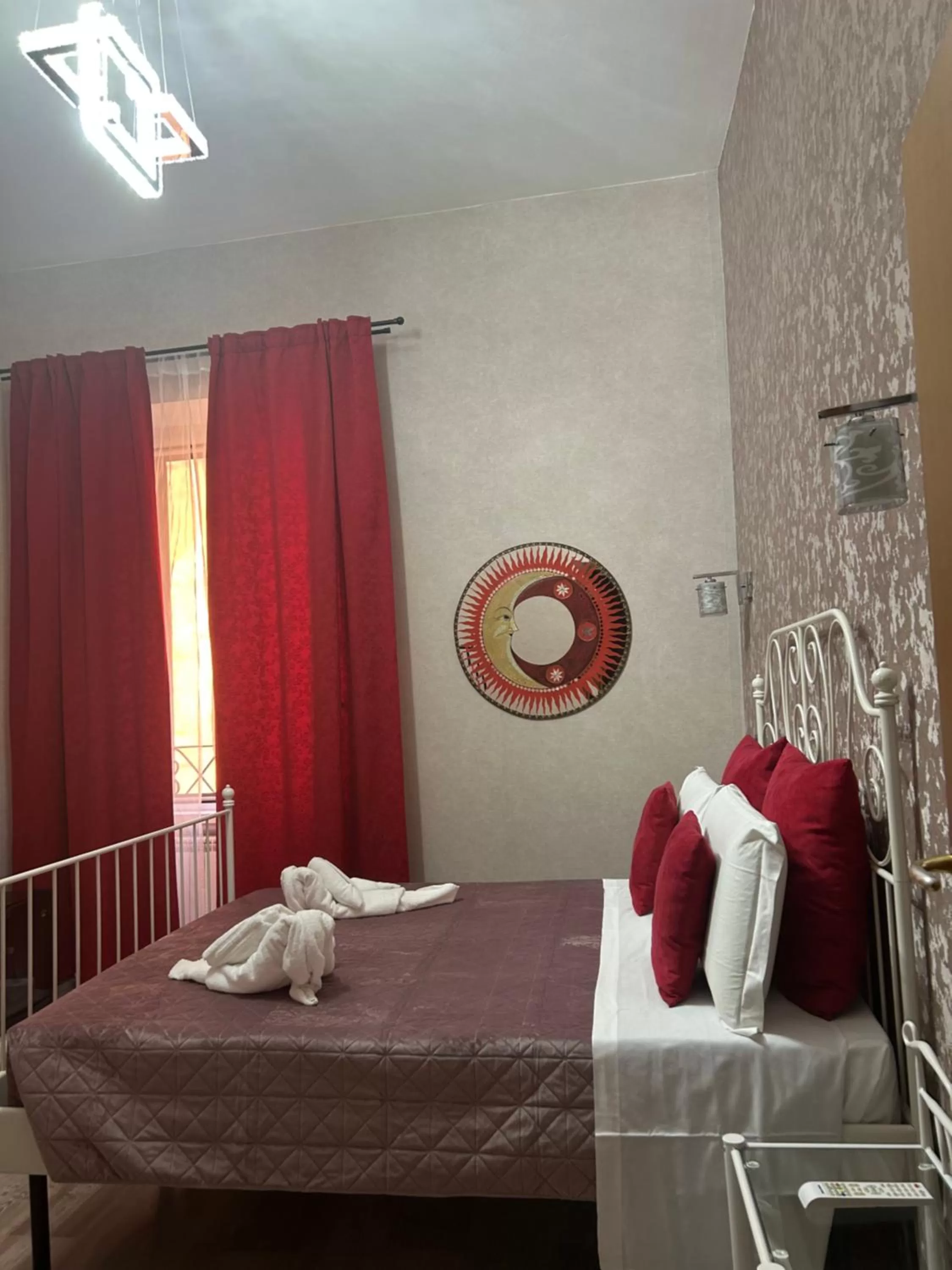 Photo of the whole room, Bed in Vanella Rome Domus