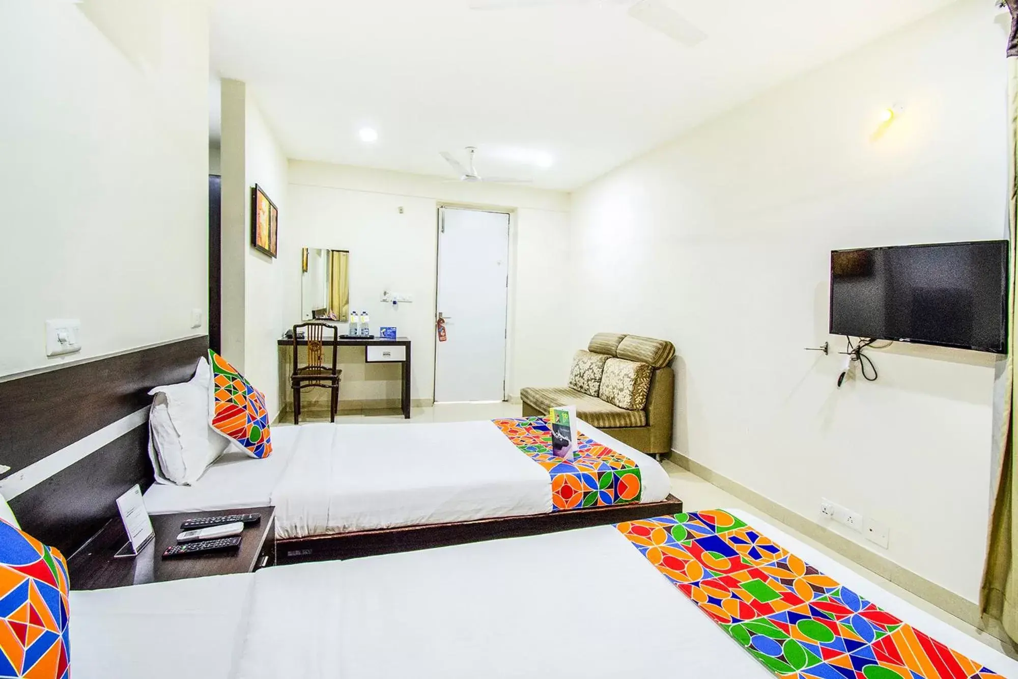 Bed in FabHotel Pride Inn - Nr TCS Deccan Park, Hitech City Bed in FabHotel Pride Inn - Nr TCS Deccan Park, Hitech City