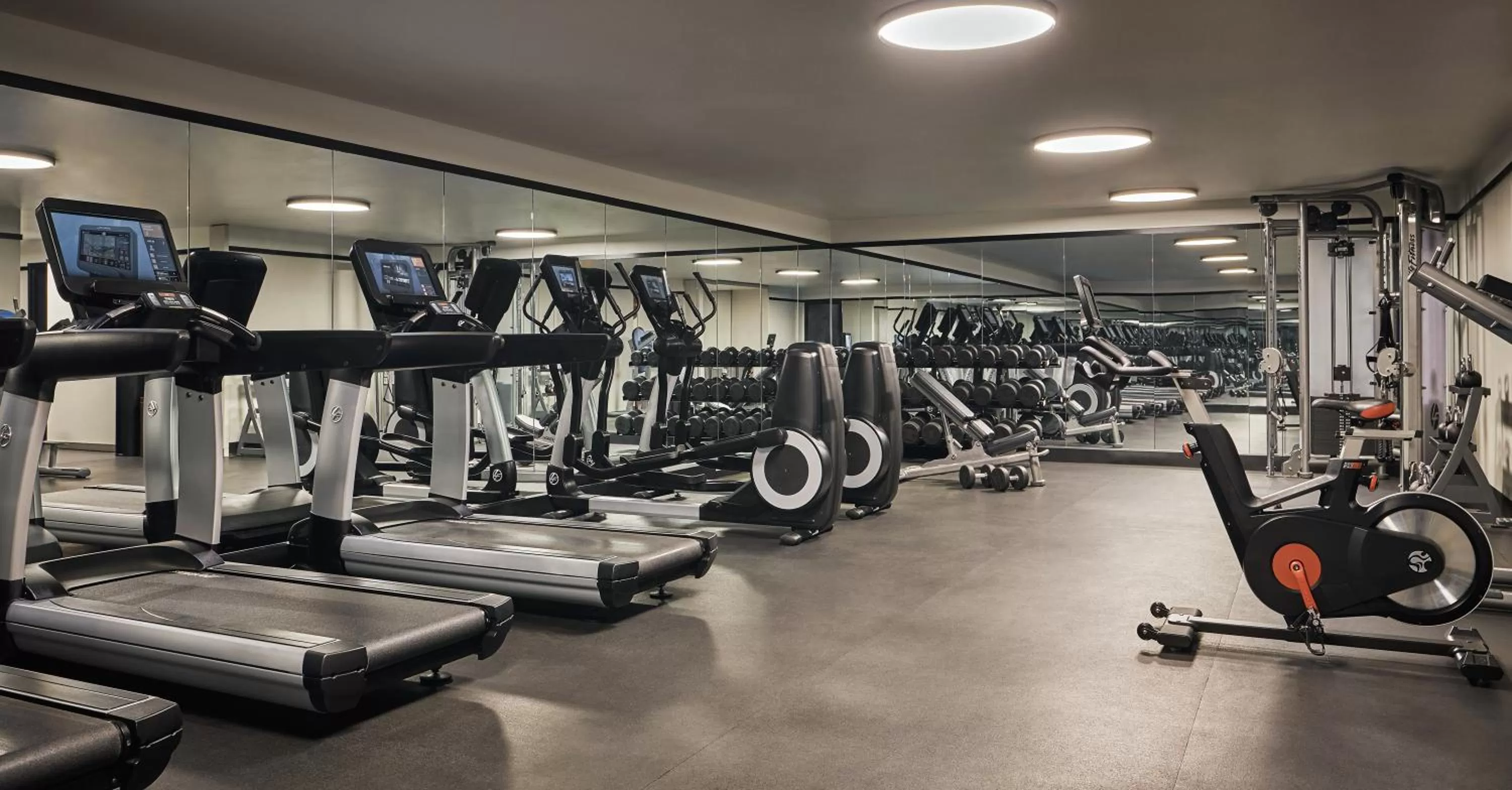 Fitness centre/facilities in Pendry Chicago