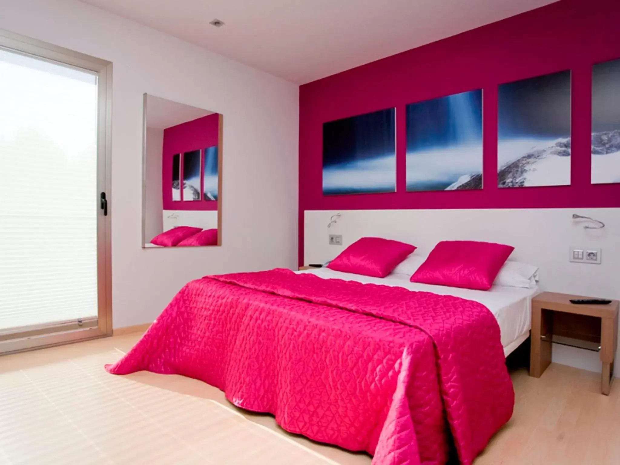 Superior Double Room in Hotel La Sèquia Molinar Superior Double Room in Hotel La Sèquia Molinar