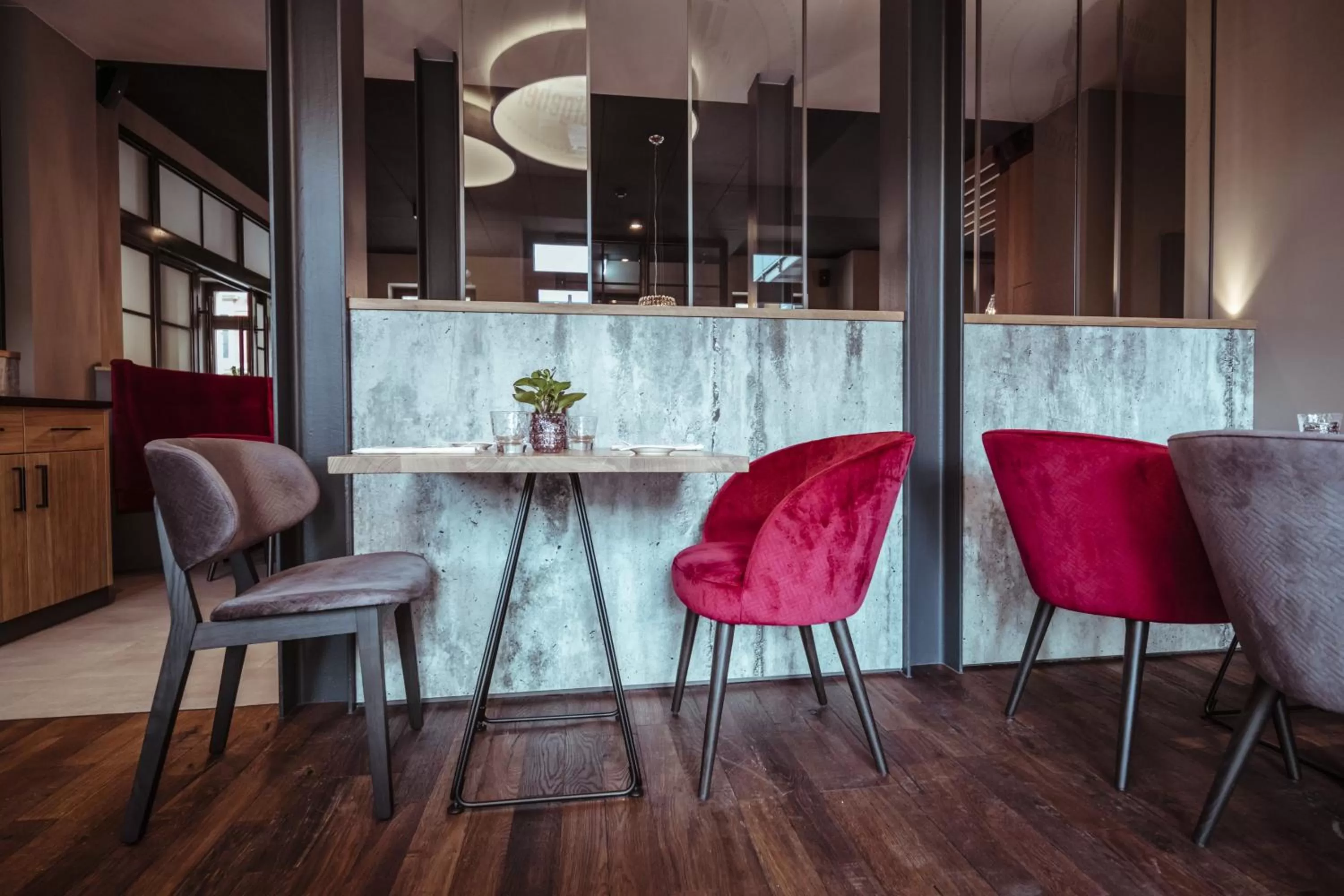 Restaurant/places to eat in alexxanders Hotel & Boardinghouse, Restaurant