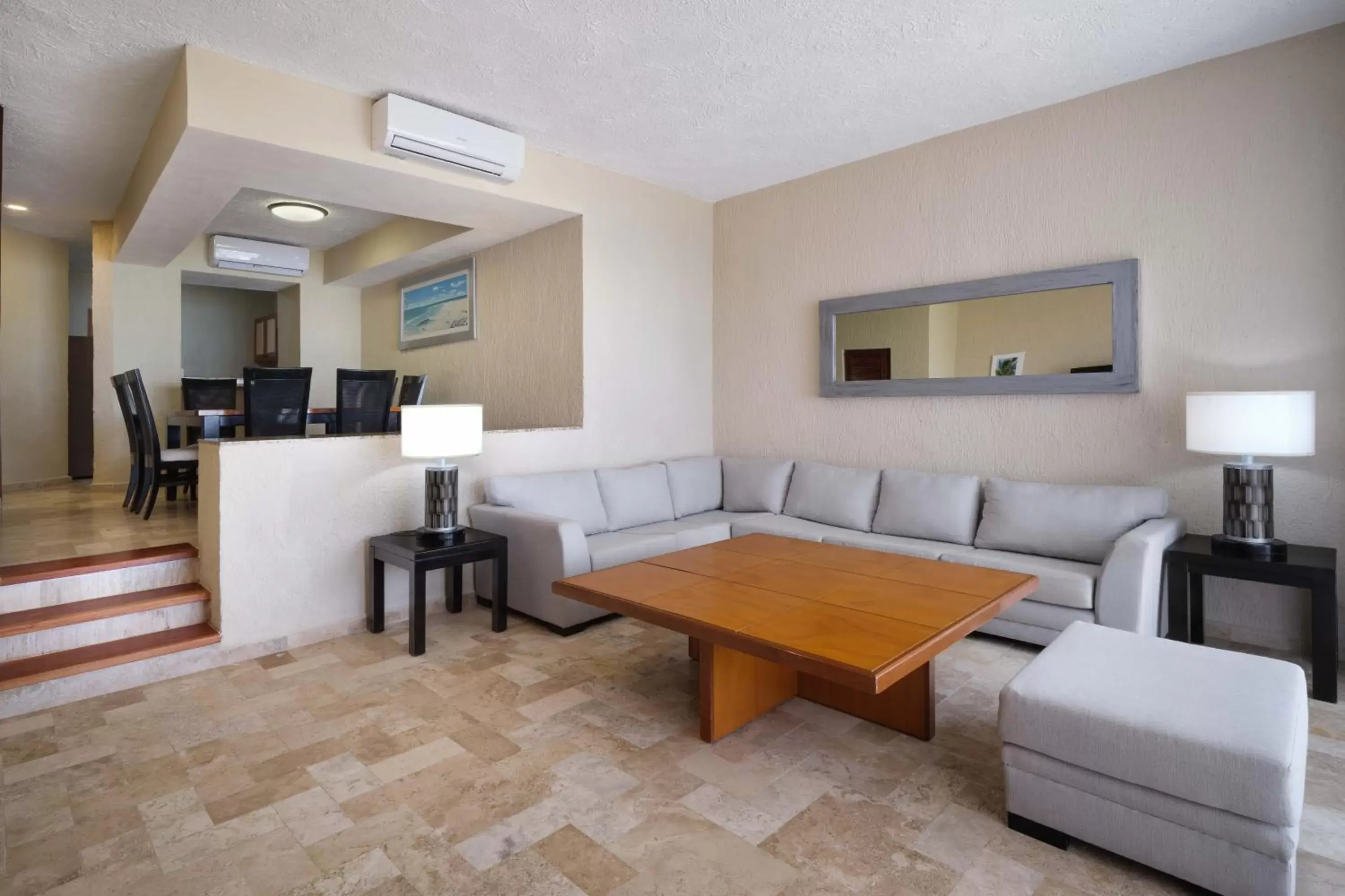 Living room, Seating Area in Wyndham Grand Cancun All Inclusive Resort & Villas