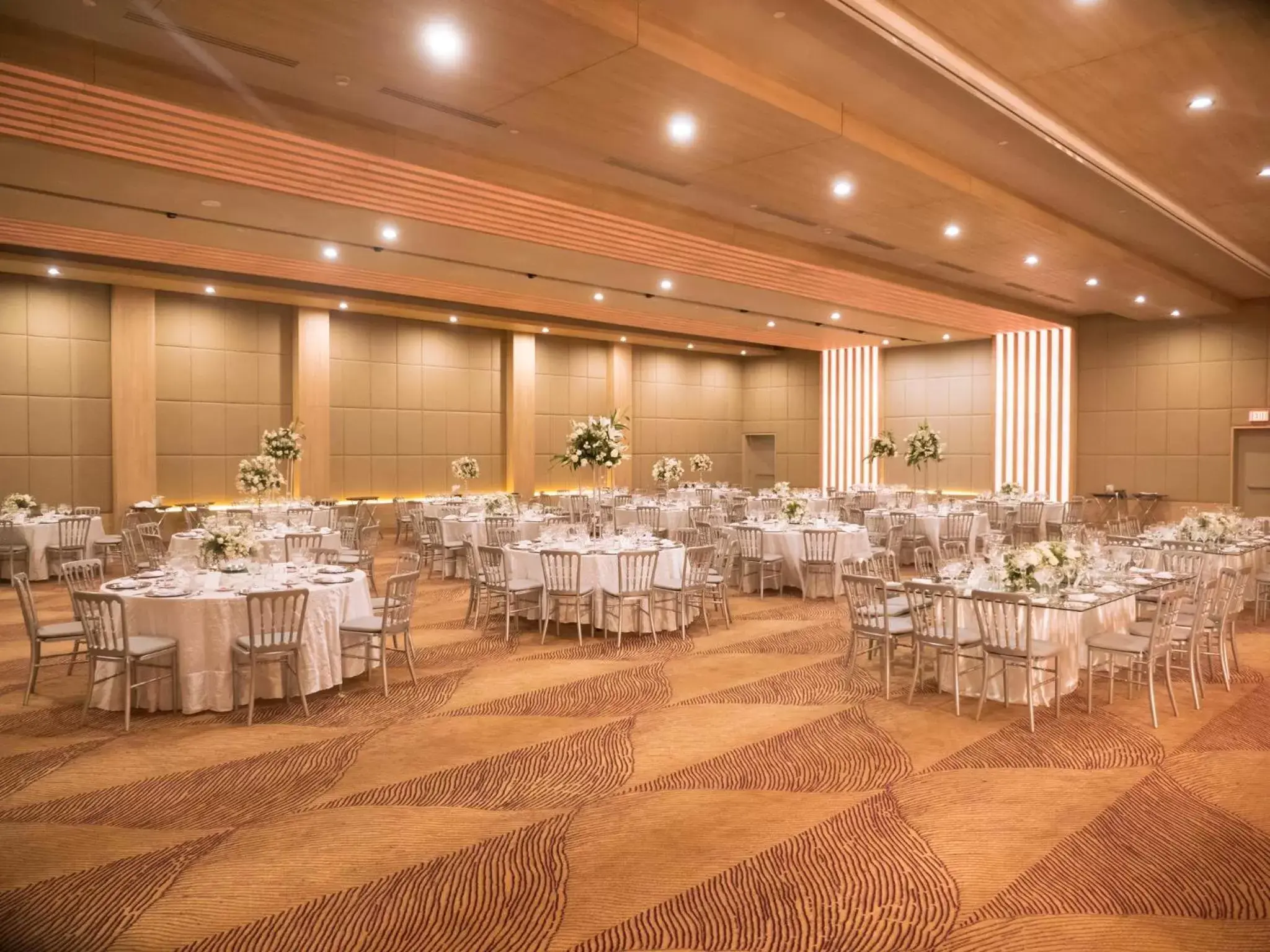 Meeting/conference room, Banquet Facilities in Crowne Plaza Hotel Monterrey, an IHG Hotel