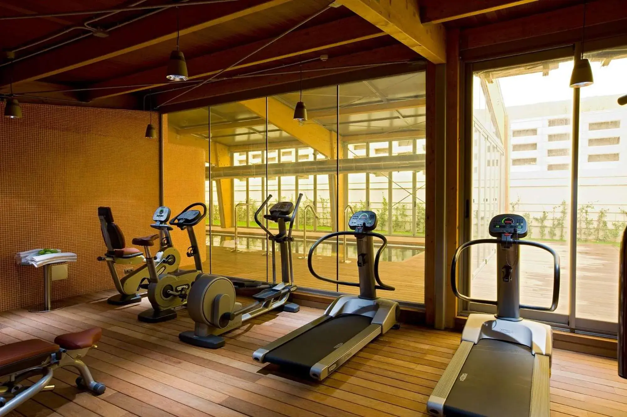 Spa and wellness centre/facilities, Fitness Center/Facilities in NH Madrid Las Tablas
