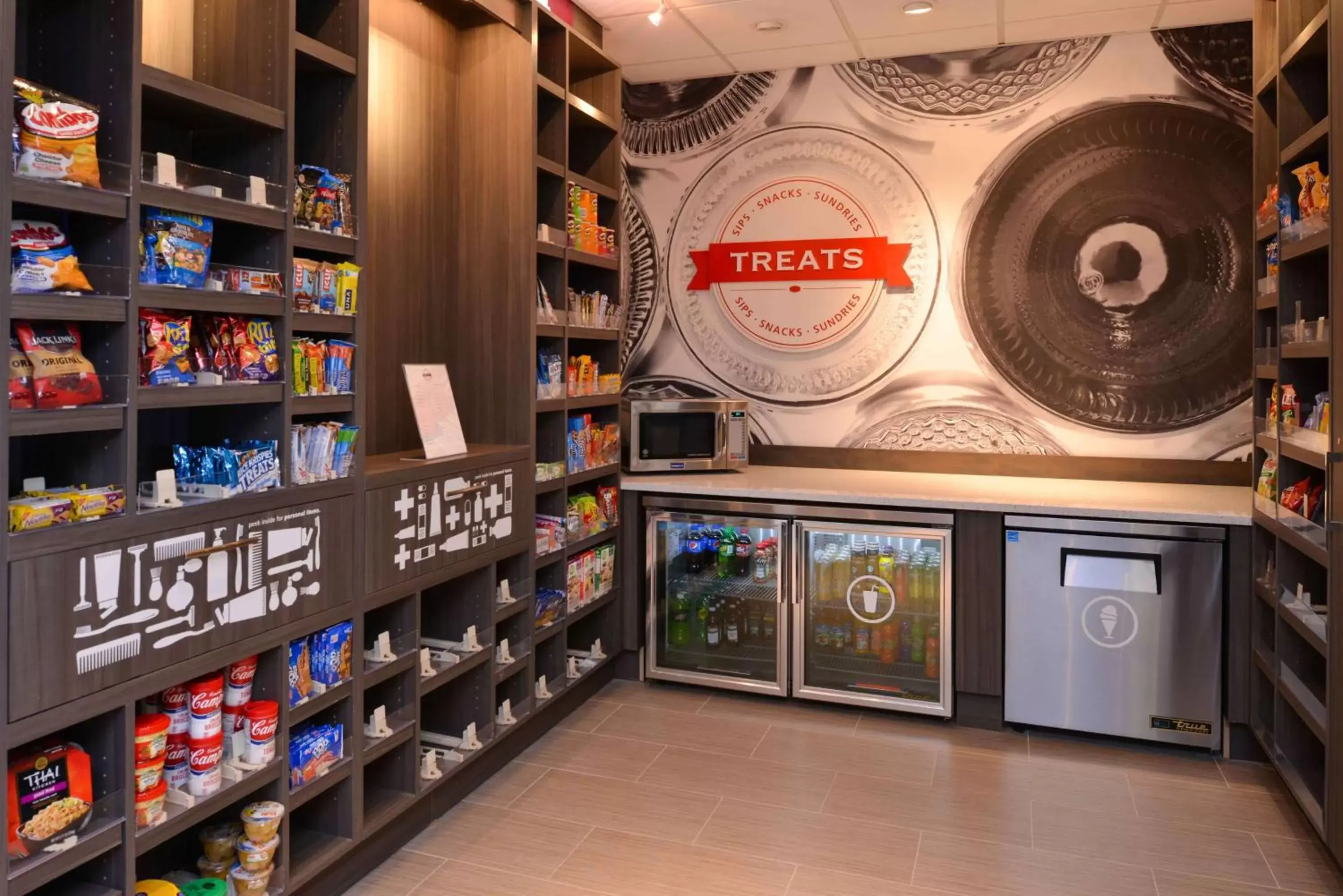 Restaurant/places to eat in Hampton Inn & Suites Albany-East Greenbush, NY Restaurant/places to eat in Hampton Inn & Suites Albany-East Greenbush, NY