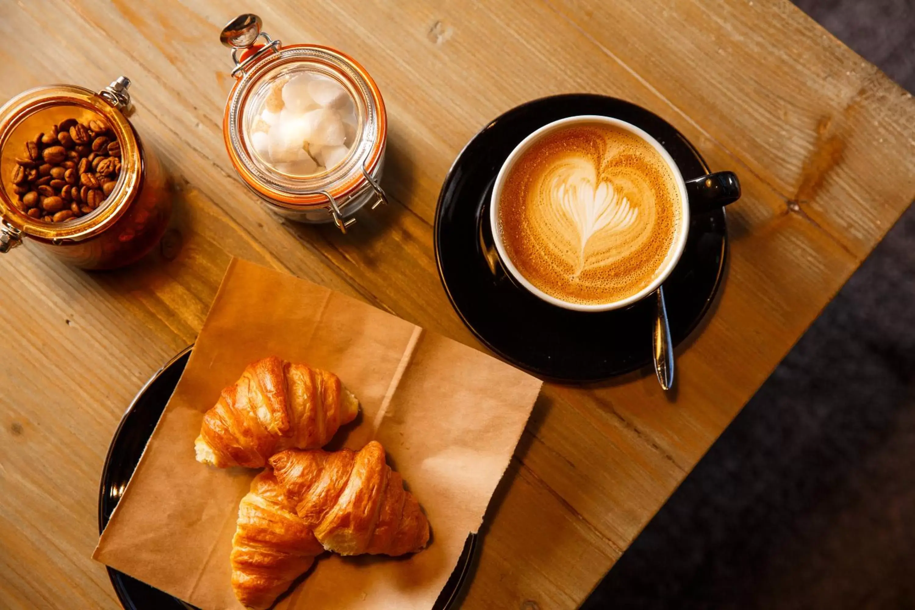 Coffee/tea facilities in ibis Manchester Centre 96 Portland Street