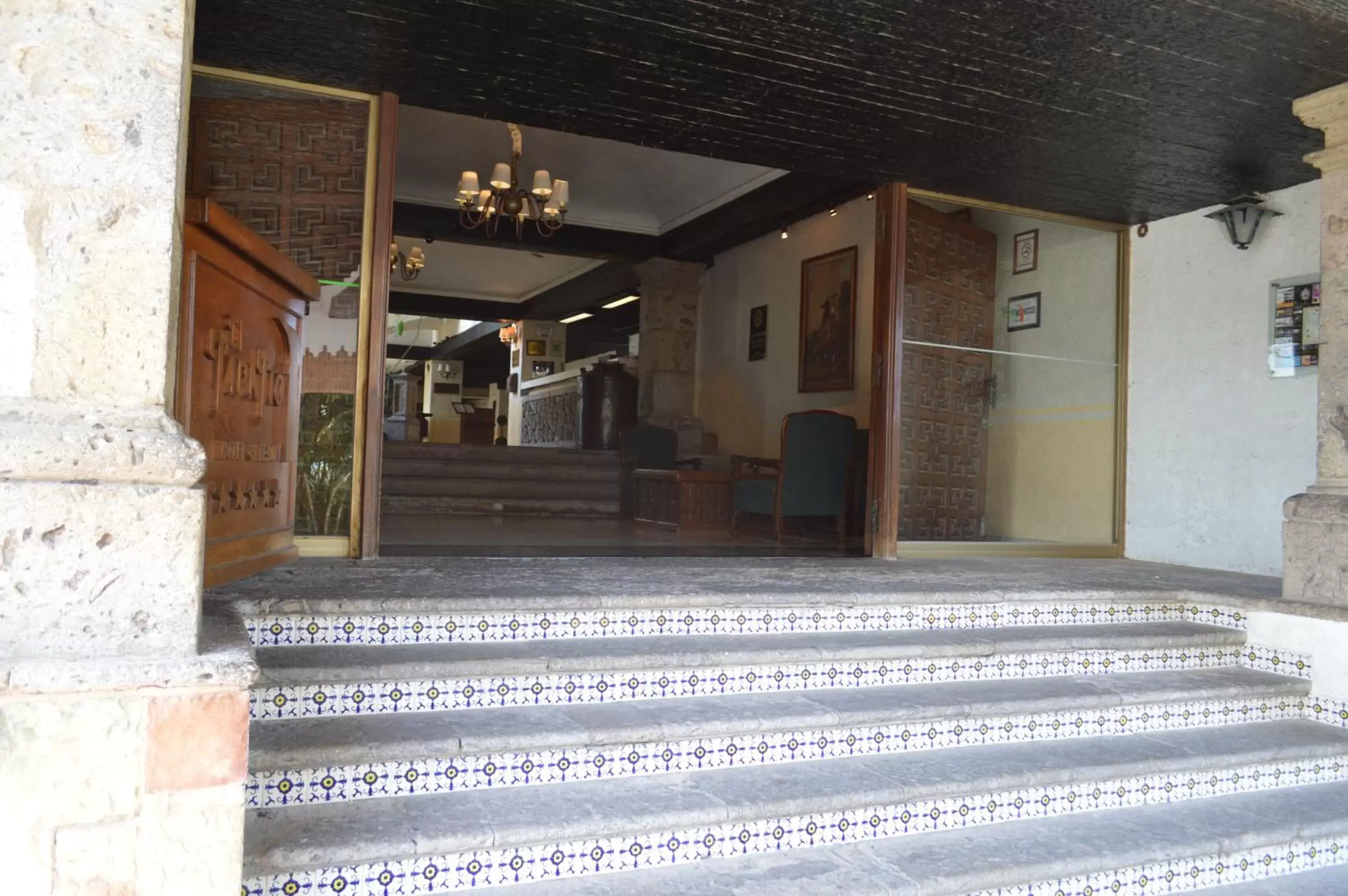 Lobby or reception in Radisson Hotel Tapatio Guadalajara Aeropuerto Lobby or reception in Radisson Hotel Tapatio Guadalajara Aeropuerto