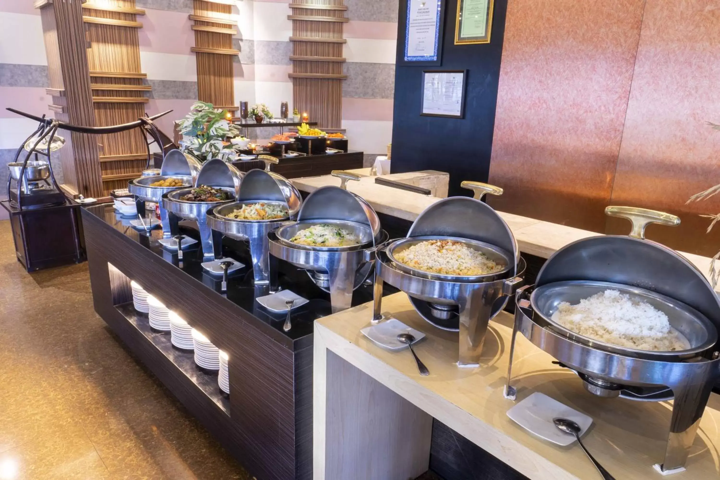Restaurant/places to eat, Food in Solaris Hotel Malang