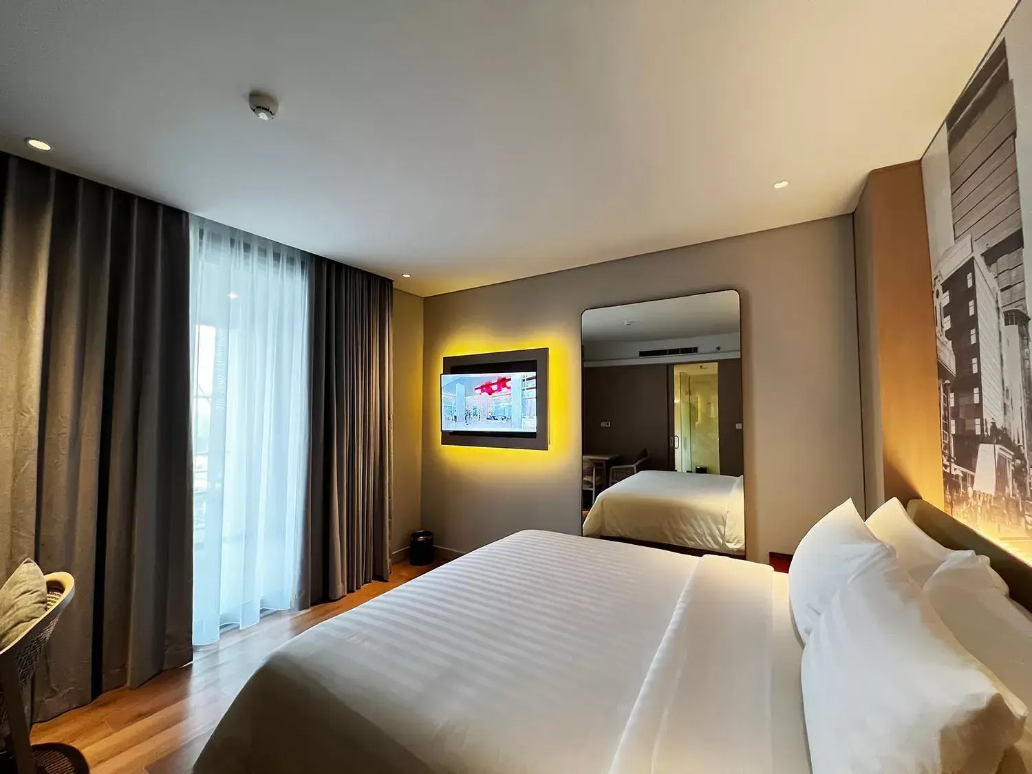 Grand Deluxe Double Room in Ra Suites Simatupang Grand Deluxe Double Room in Ra Suites Simatupang