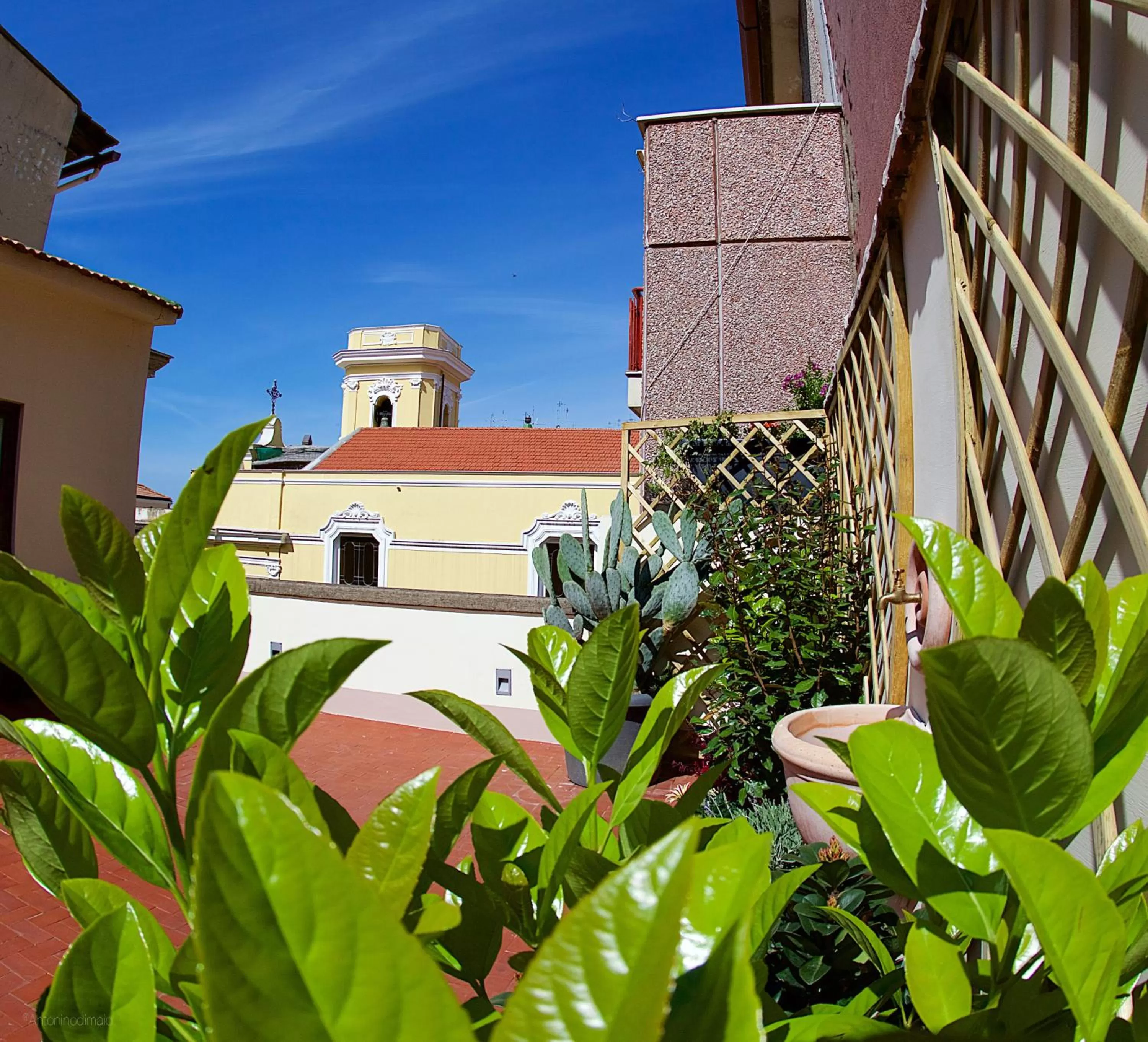 Balcony/Terrace in Il Giardino Segreto