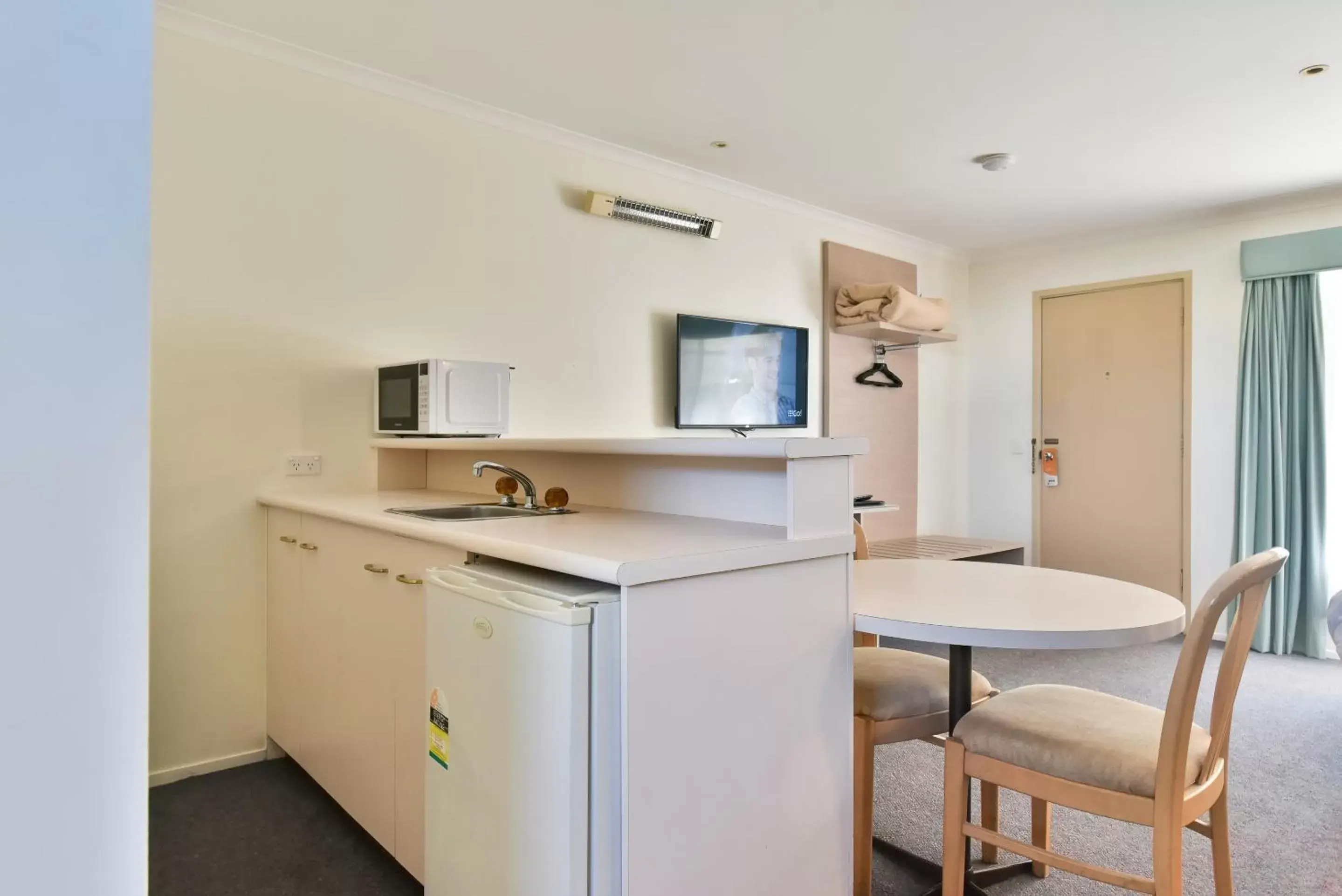 Kitchen or kitchenette in Big Windmill Corporate & Family Motel
