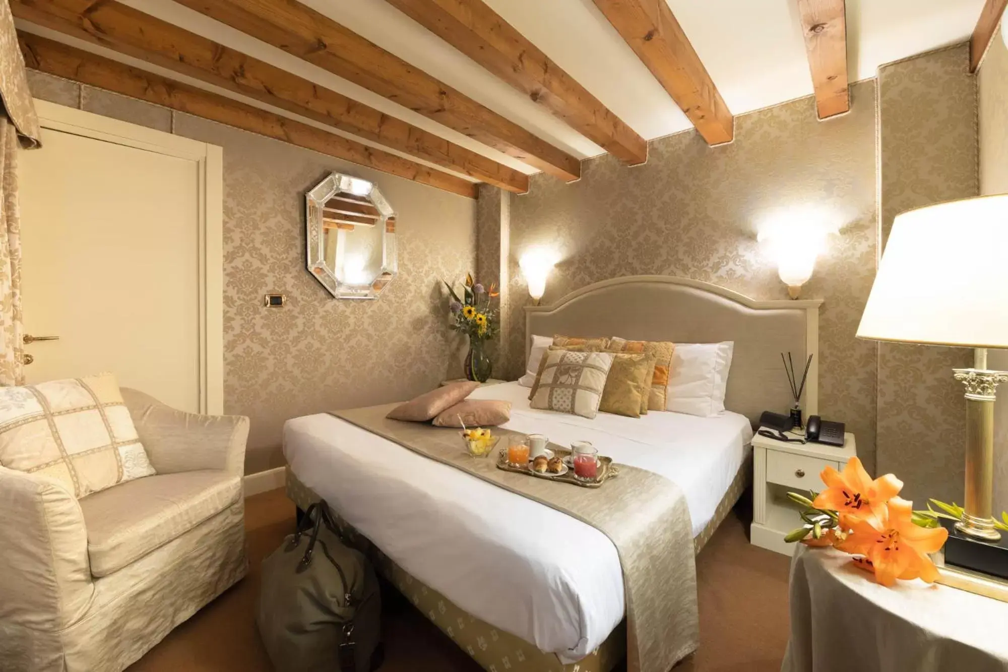 Bed in Duodo Palace Hotel Bed in Duodo Palace Hotel