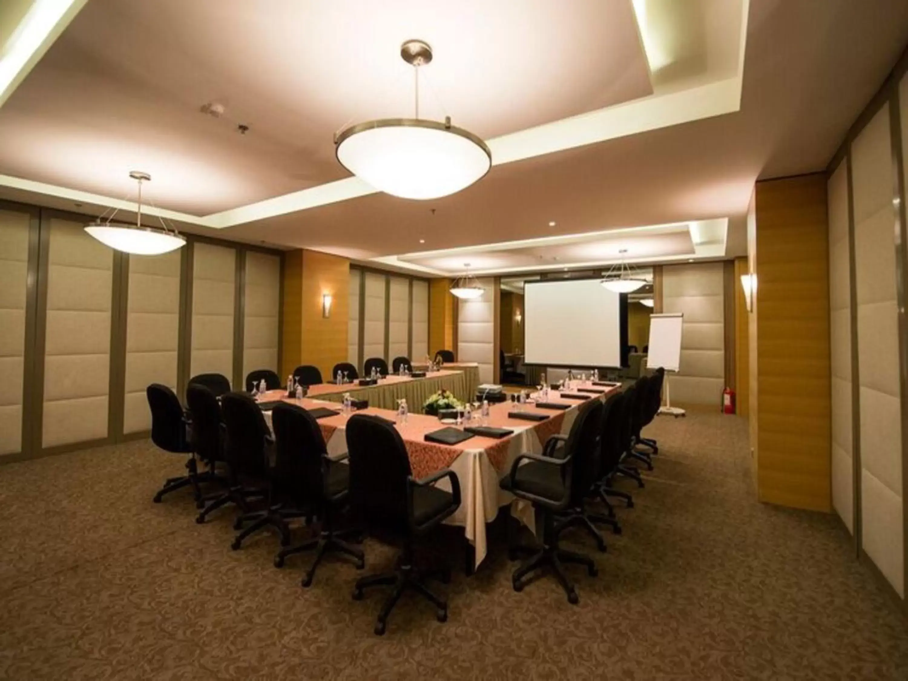 Banquet/Function facilities in Executives Hotel - Olaya