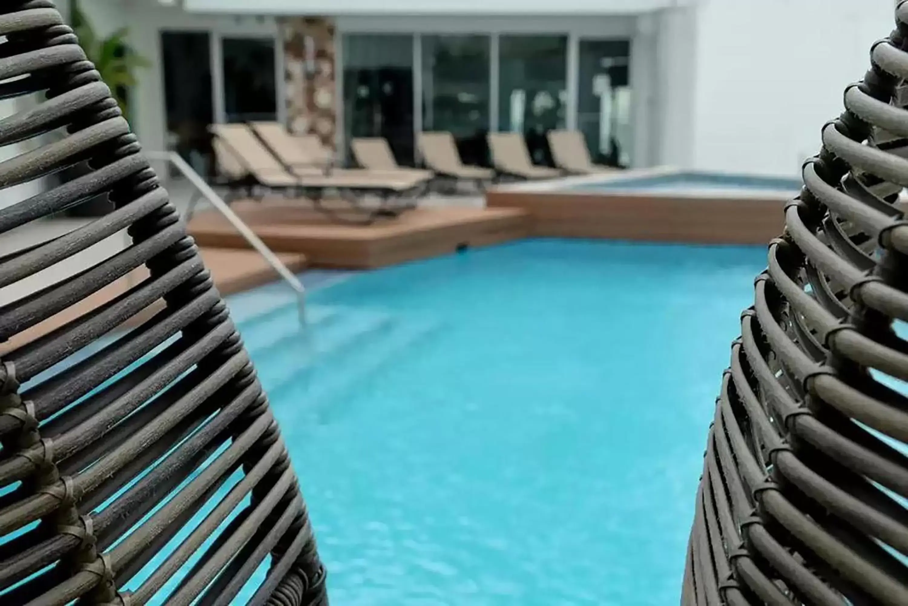 Hot Tub, Swimming Pool in Canario Lagoon Hotel
