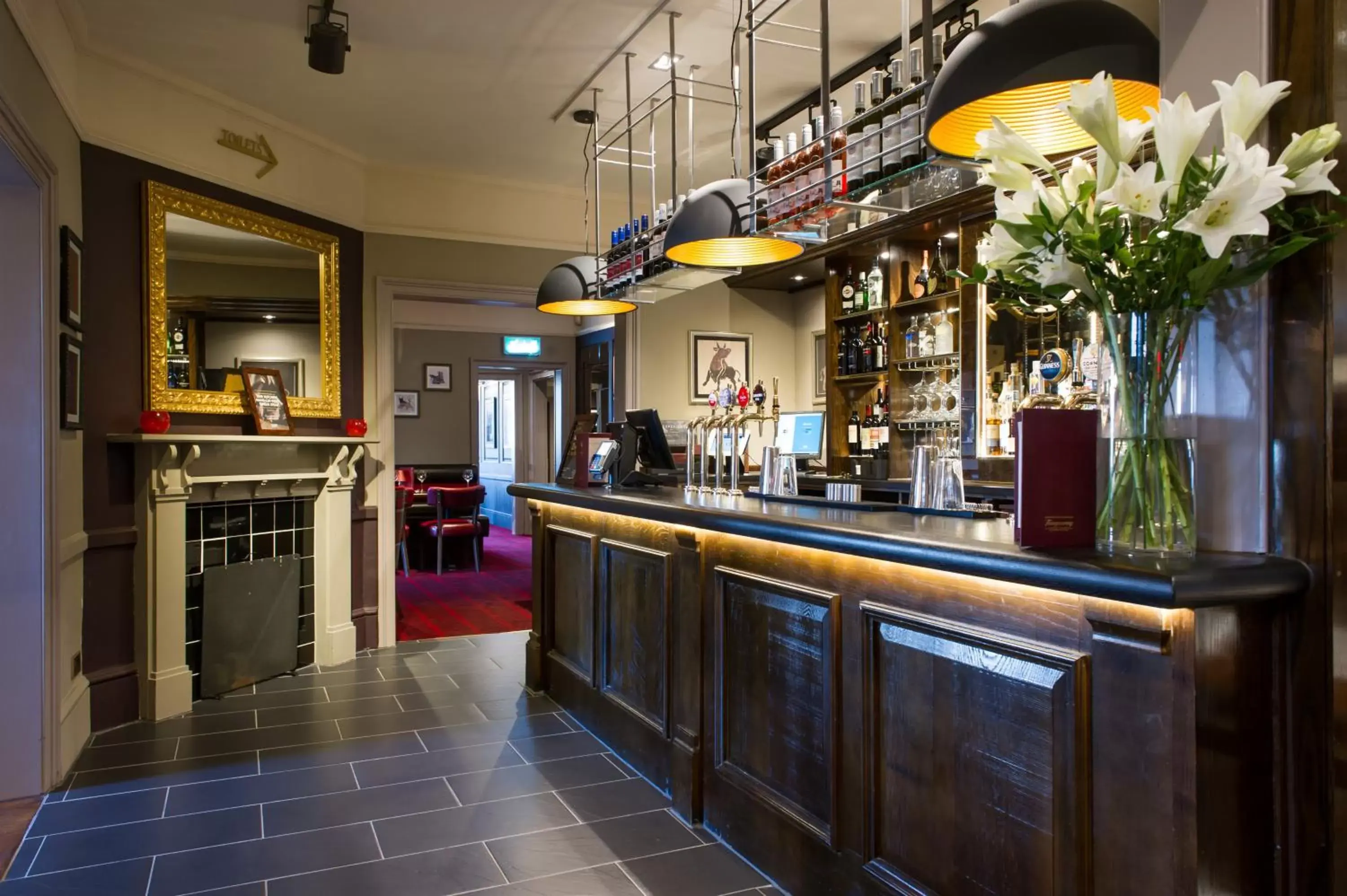 Lounge or bar, Lounge/Bar in Miller & Carter Maidstone by Innkeeper's Collection