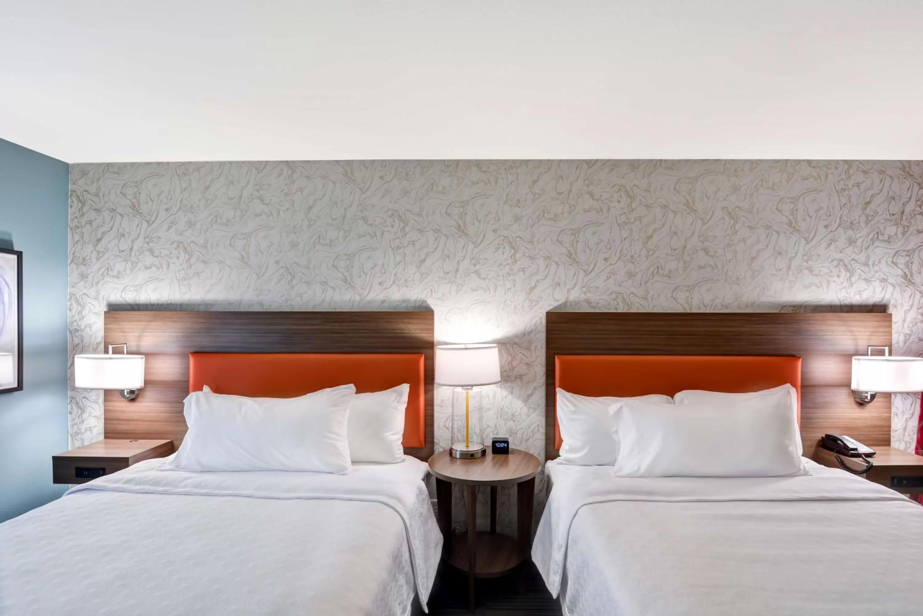 Bed in Home2 Suites By Hilton Lafayette