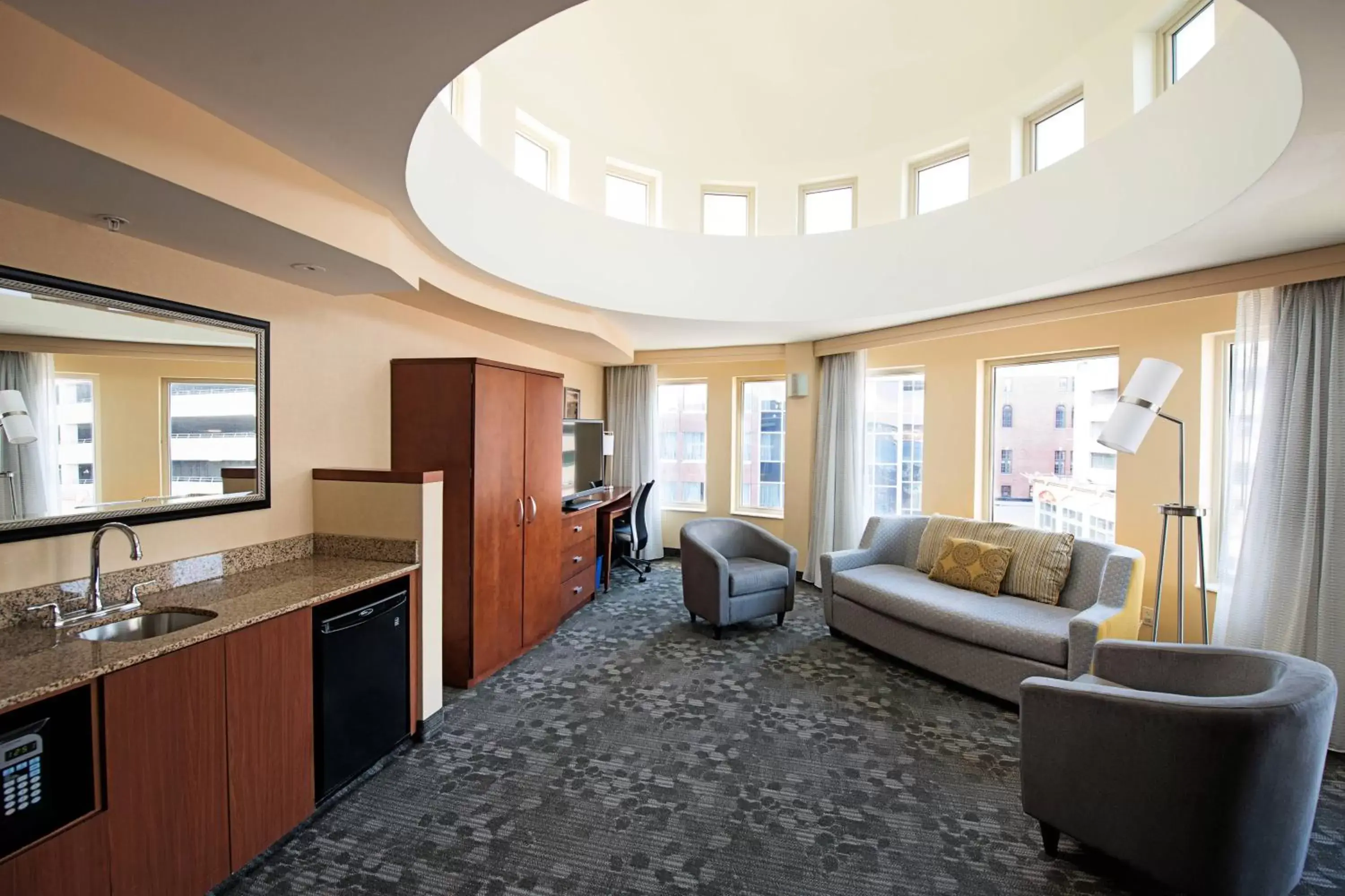 Living room, Seating Area in Courtyard by Marriott Halifax Downtown