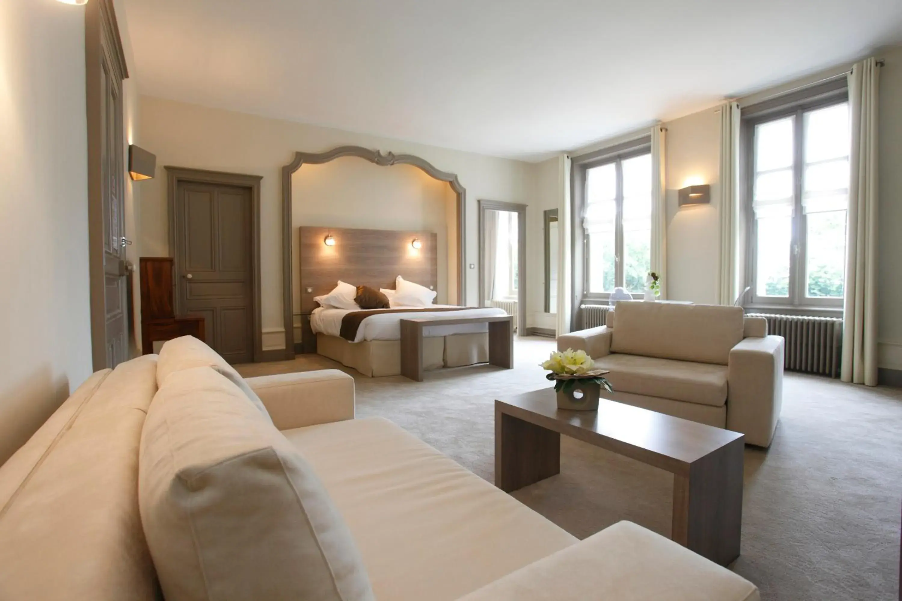 Bedroom, Seating Area in Hotel Château de la Barbinière