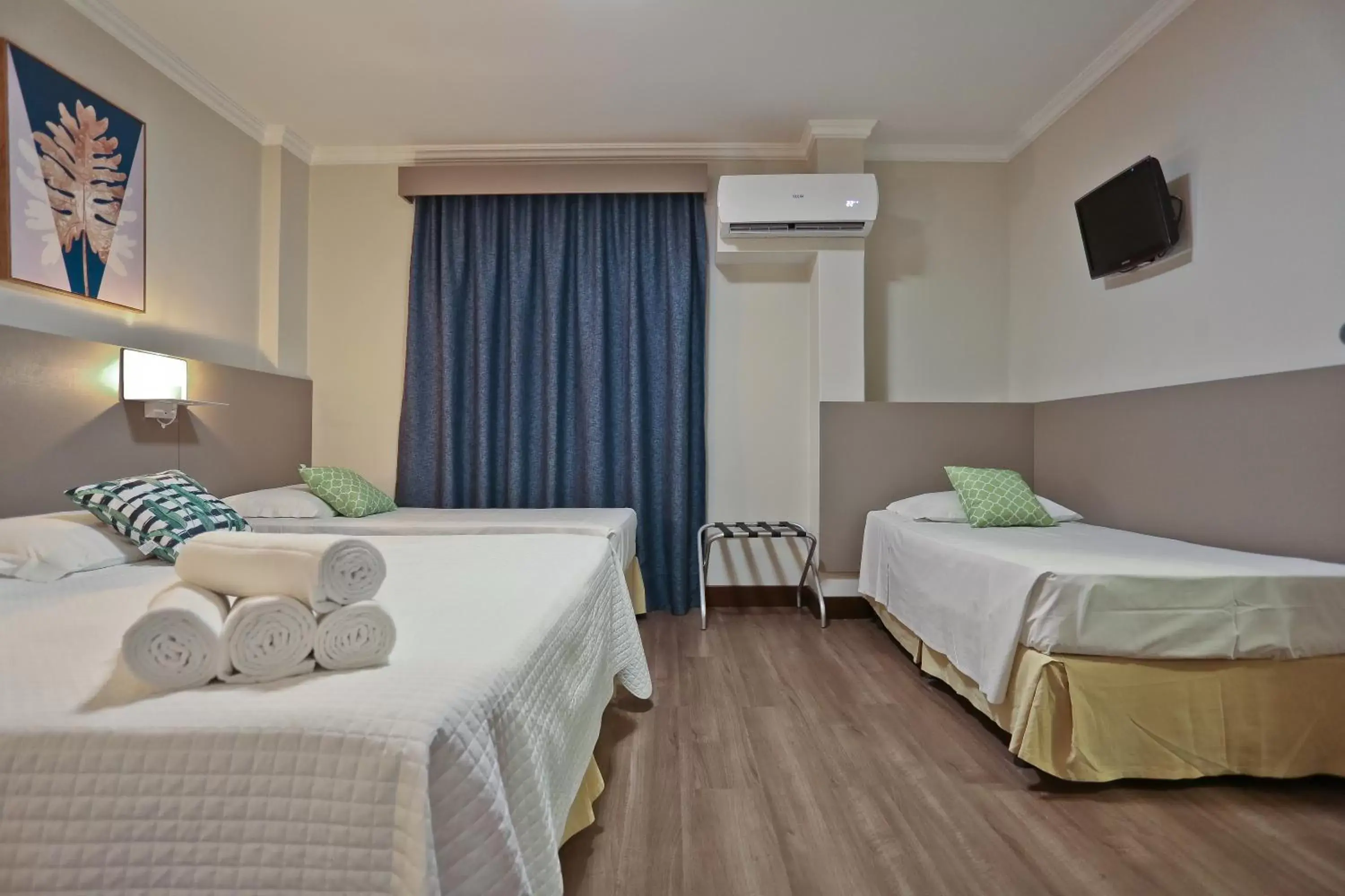 Bedroom, Bed in Sandri City Hotel