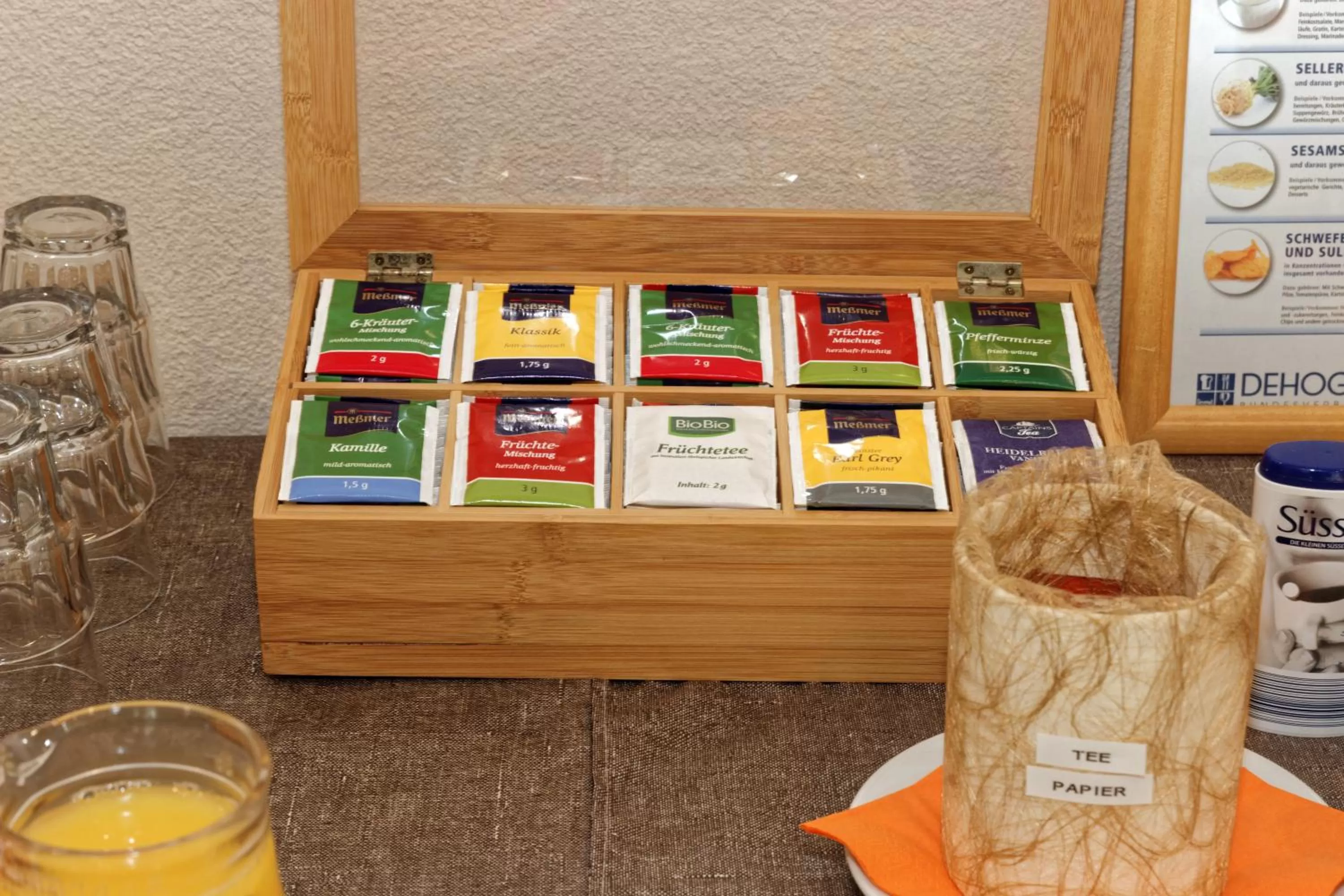 Coffee/tea facilities in Hotel Post