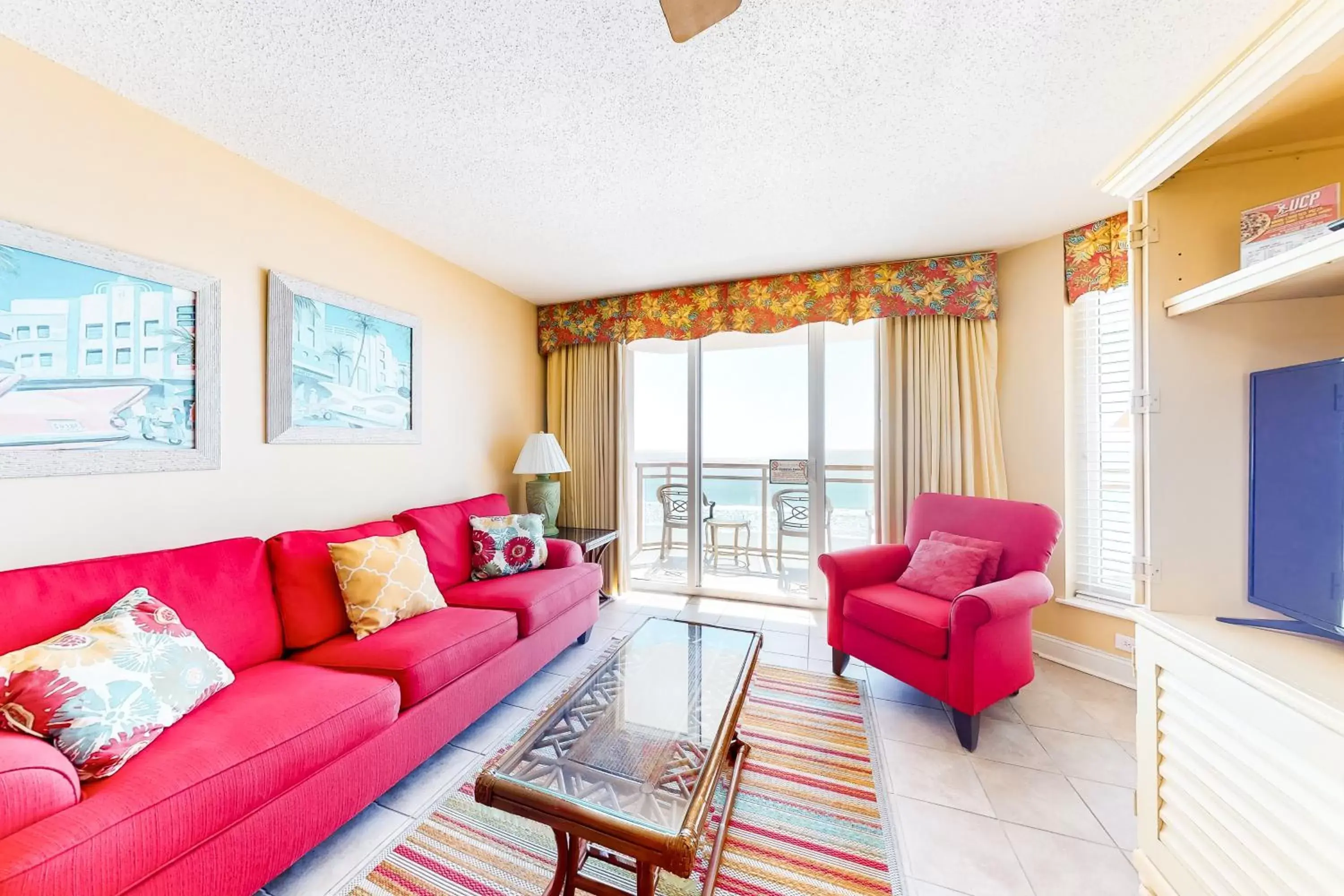 Three-Bedroom Apartment in Bahama Sands Luxury Condominiums