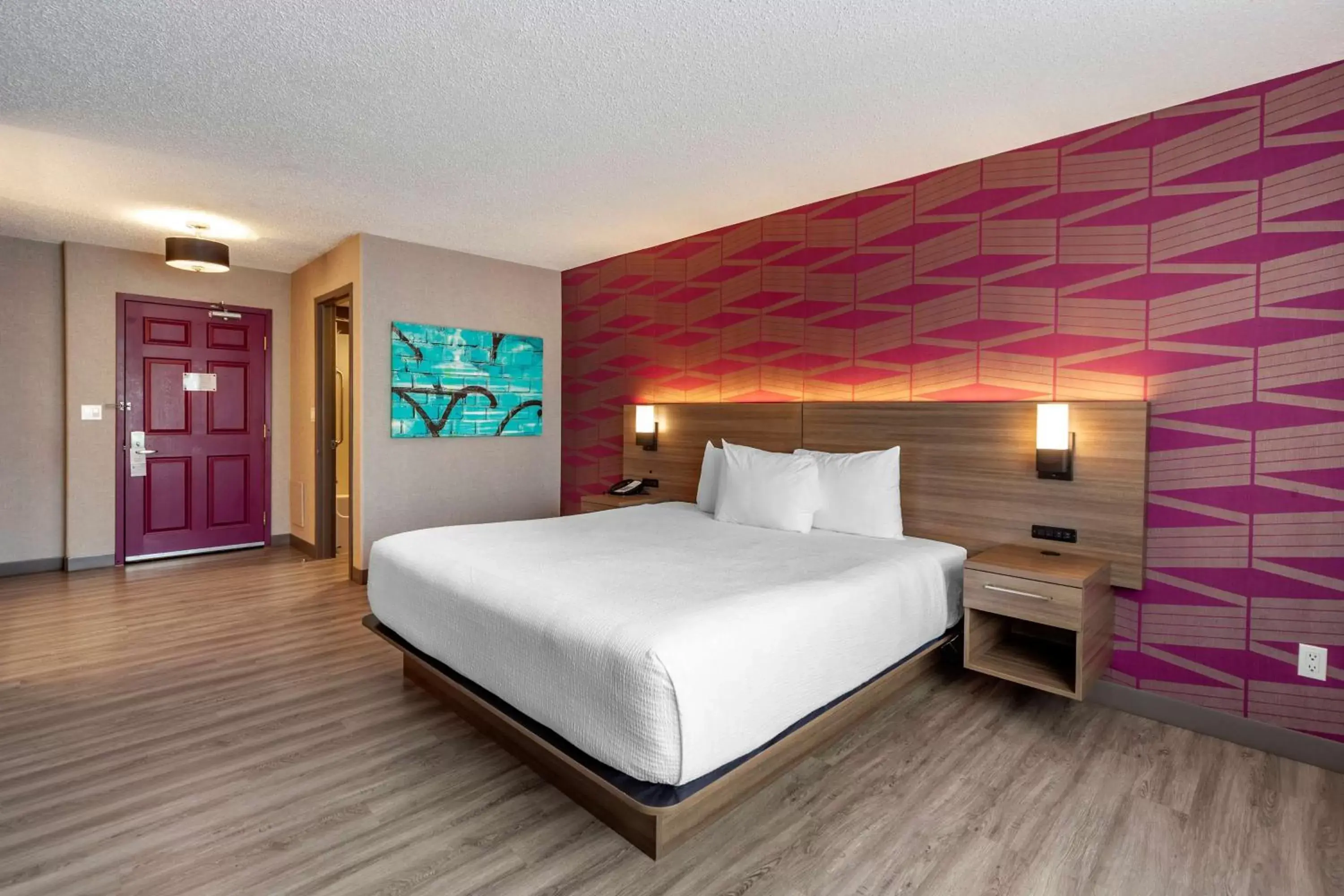 Bedroom, Bed in Best Western Plus West Edmonton