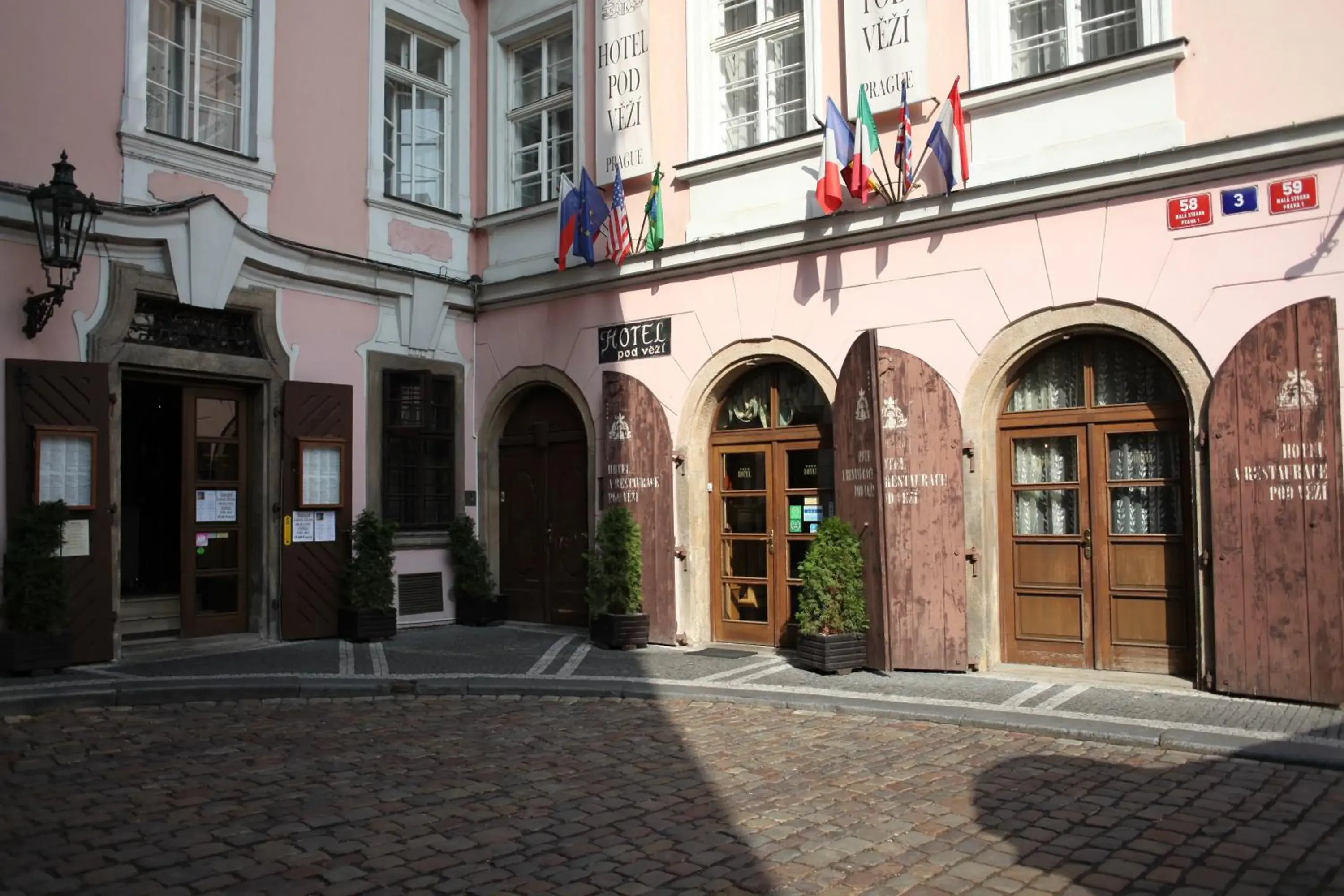 Facade/entrance in Hotel Pod Věží