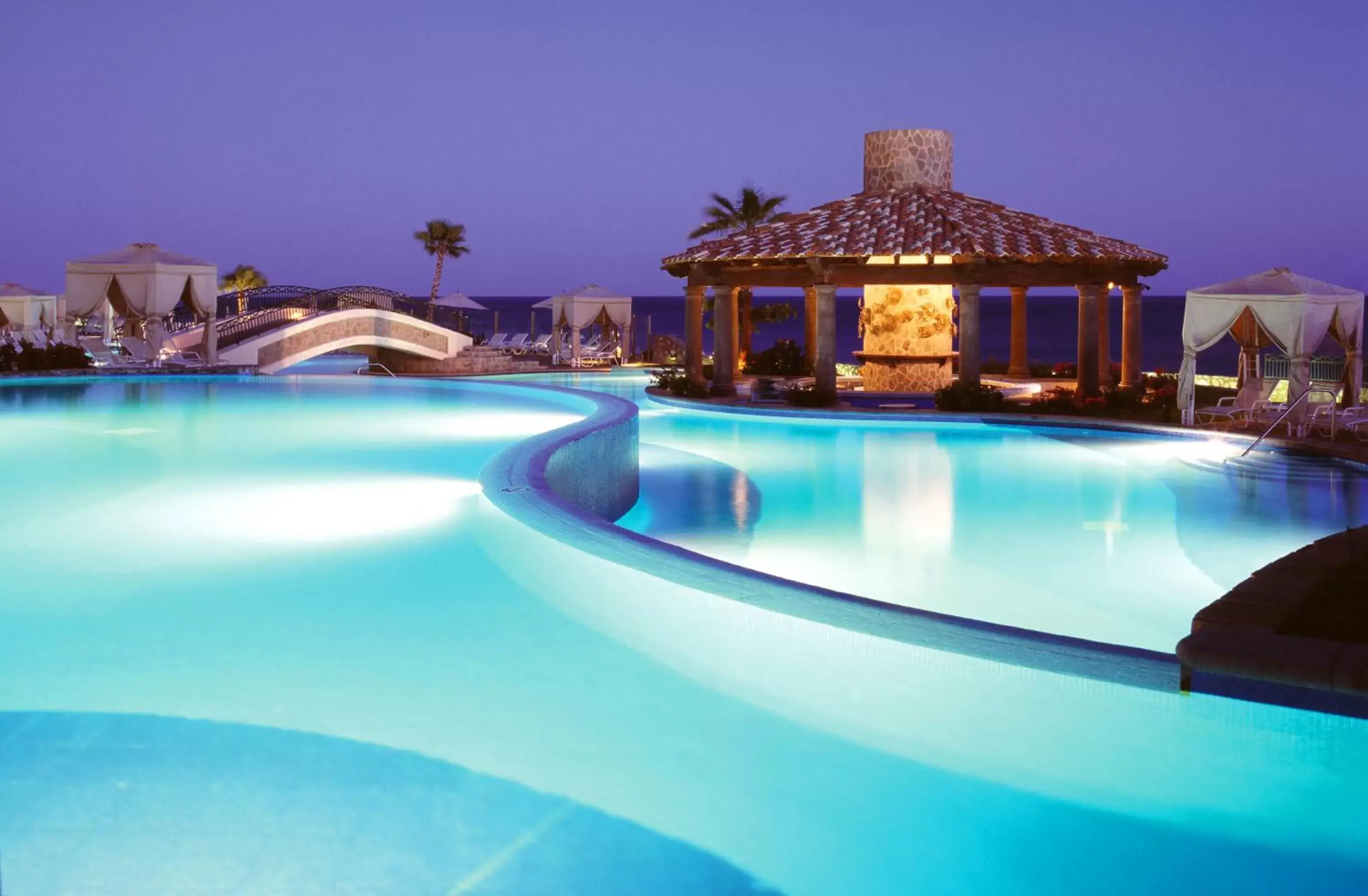 Swimming Pool in Pueblo Bonito Sunset Beach Golf & Spa Resort - All Inclusive