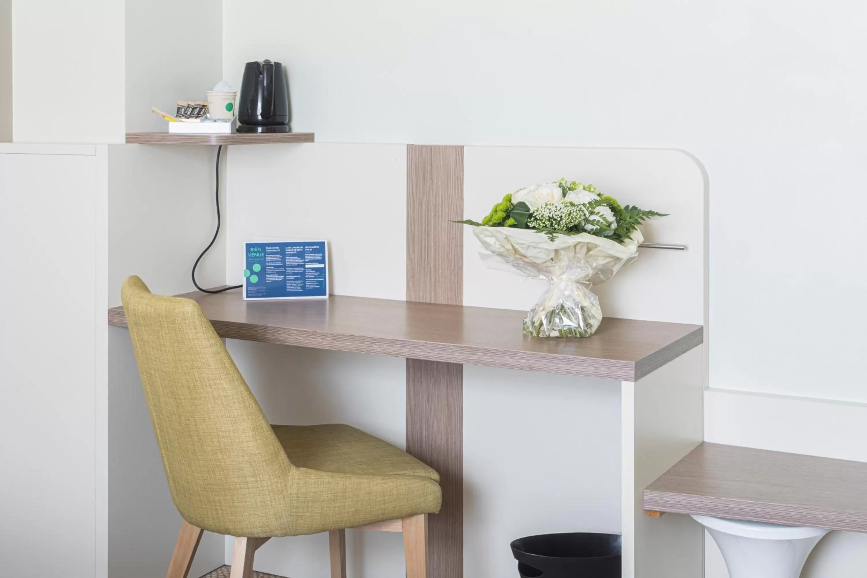 Seating area in Campanile Epinal Centre - Gare