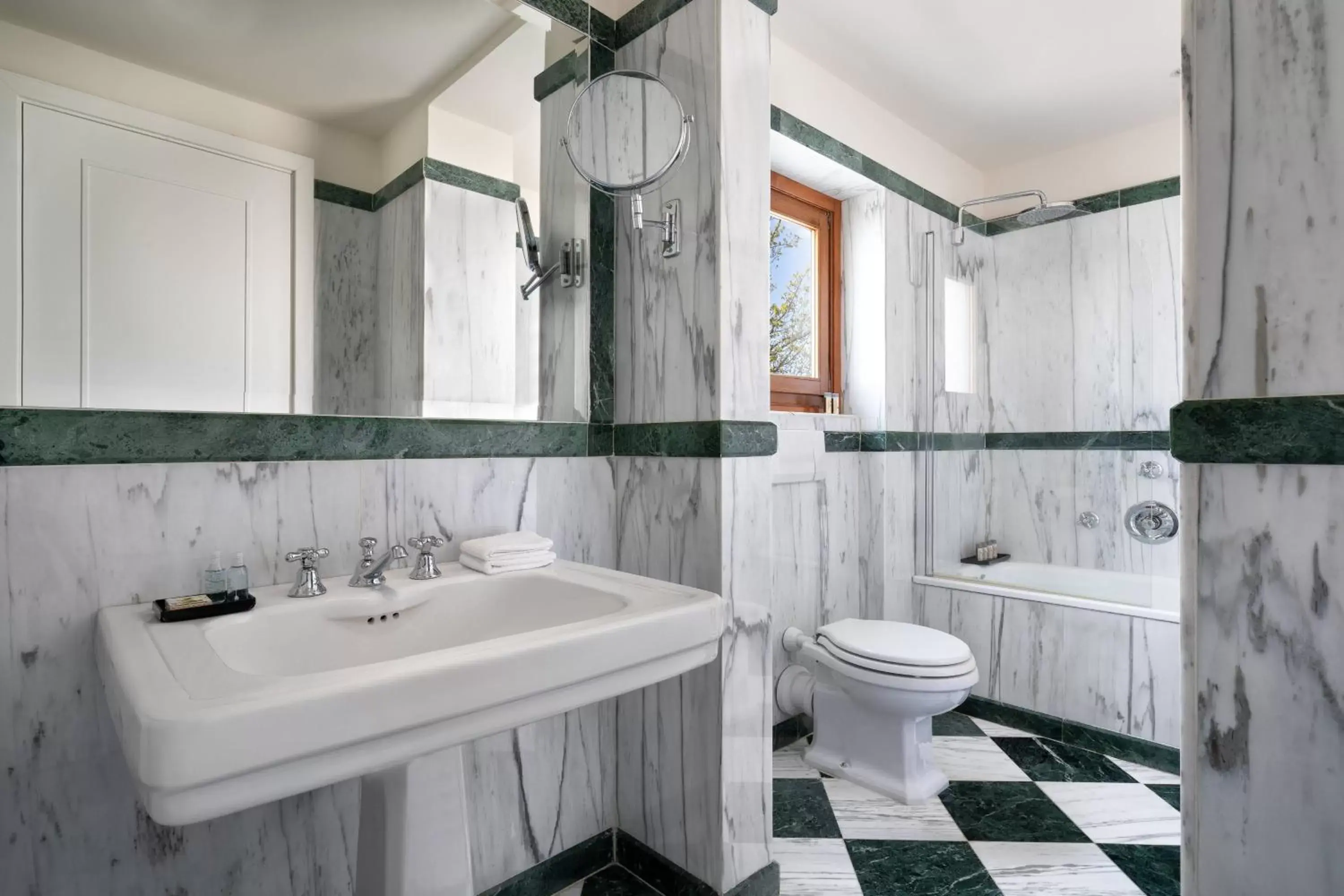Bathroom in Renaissance Tuscany Il Ciocco Resort & Spa
