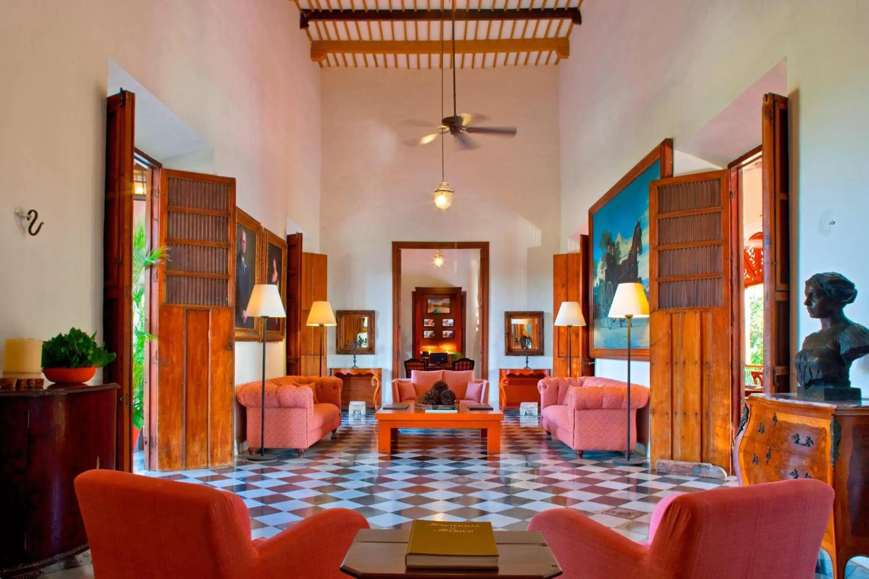 Living room in Hacienda Temozon Sur Living room in Hacienda Temozon Sur