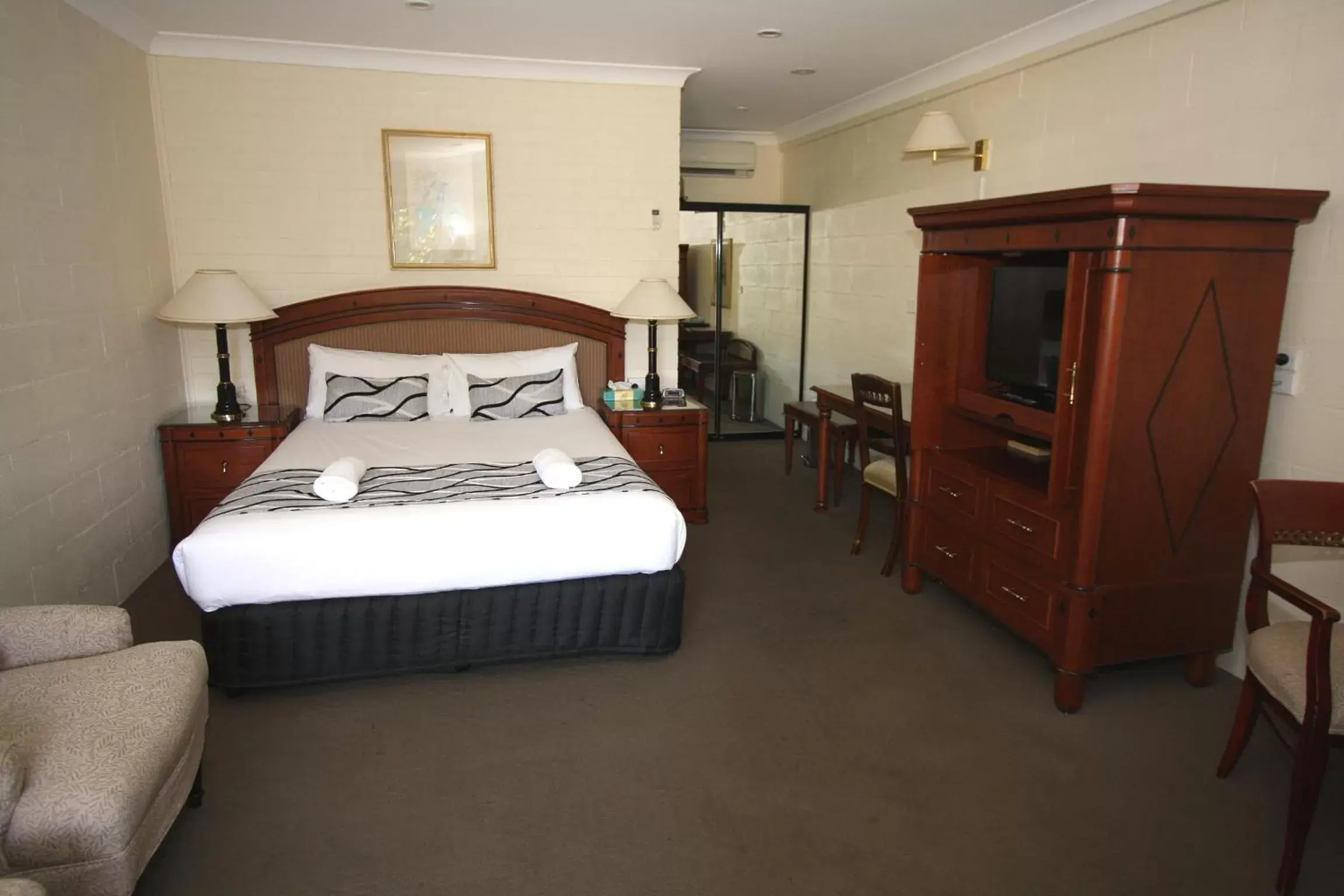 Photo of the whole room, Bed in Picton Valley Motel Australia