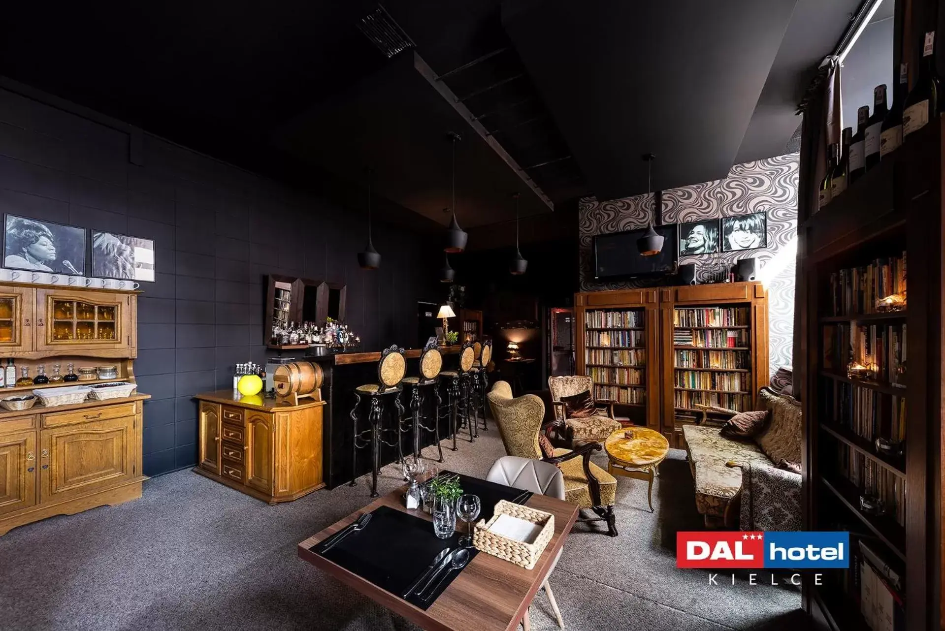 Restaurant/places to eat in Hotel Dal Kielce