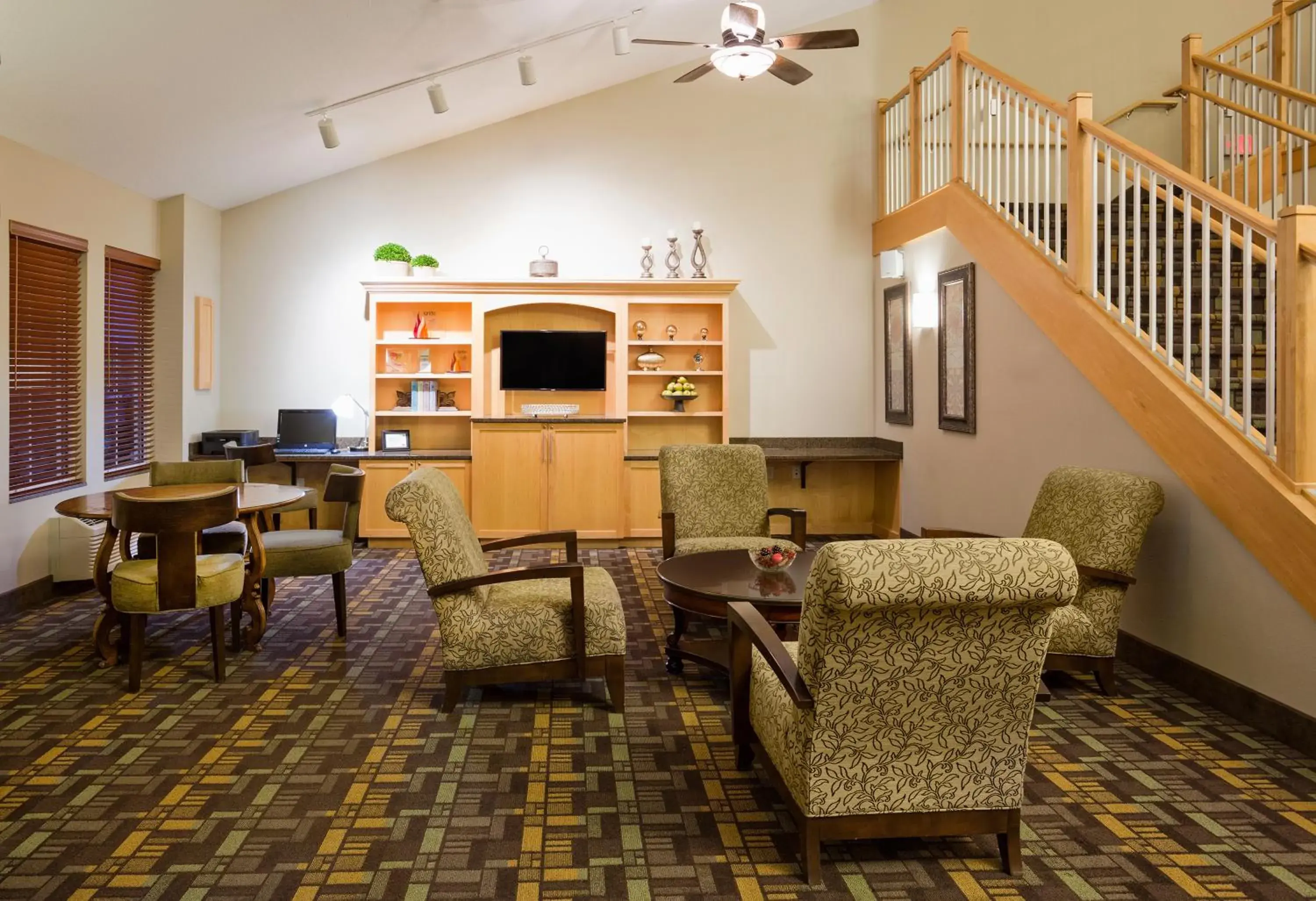 Lobby or reception in AmericInn by Wyndham Osage