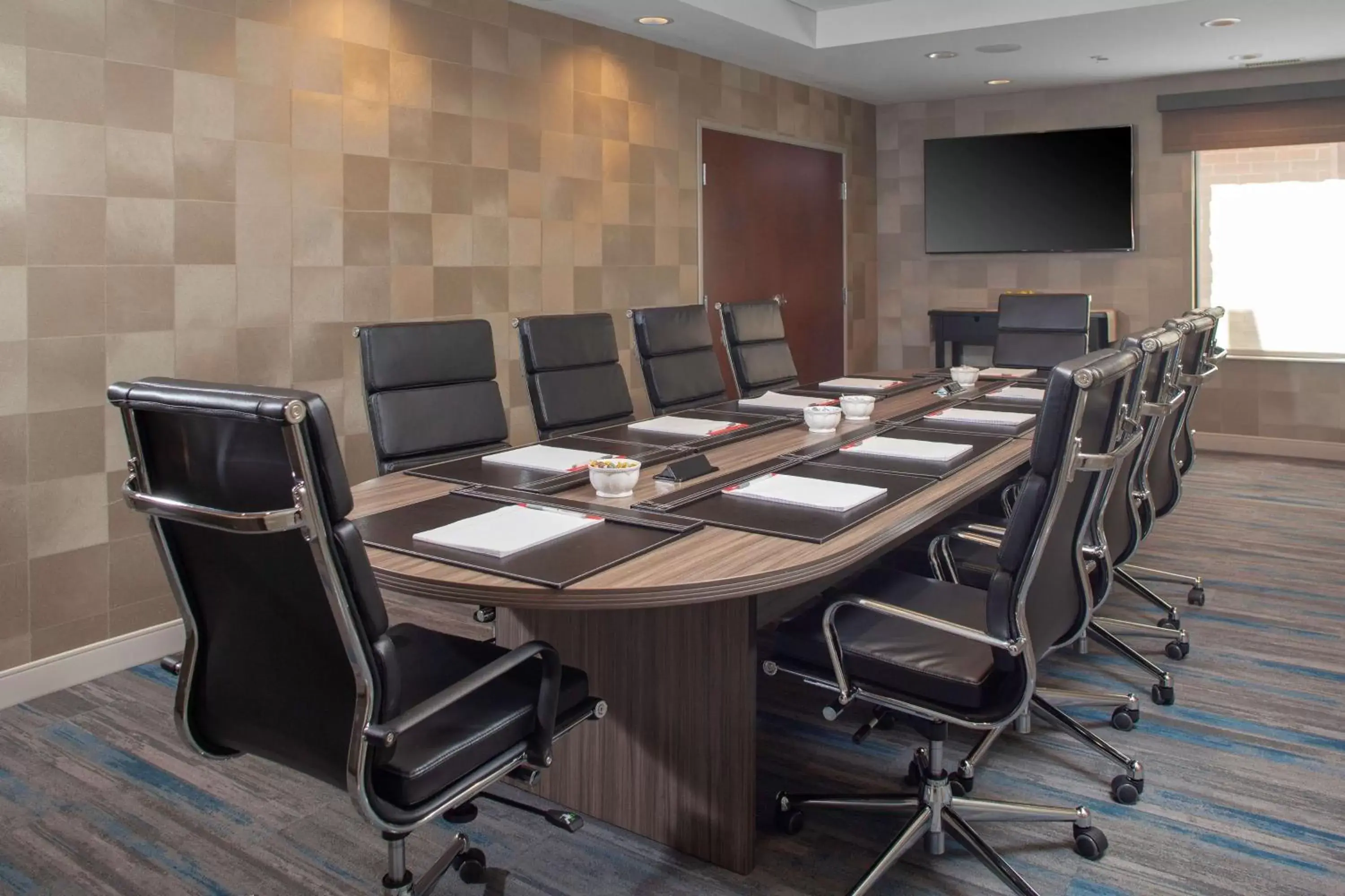 Meeting/conference room, Business Area/Conference Room in Hampton Inn & Suites Chicago-Burr Ridge