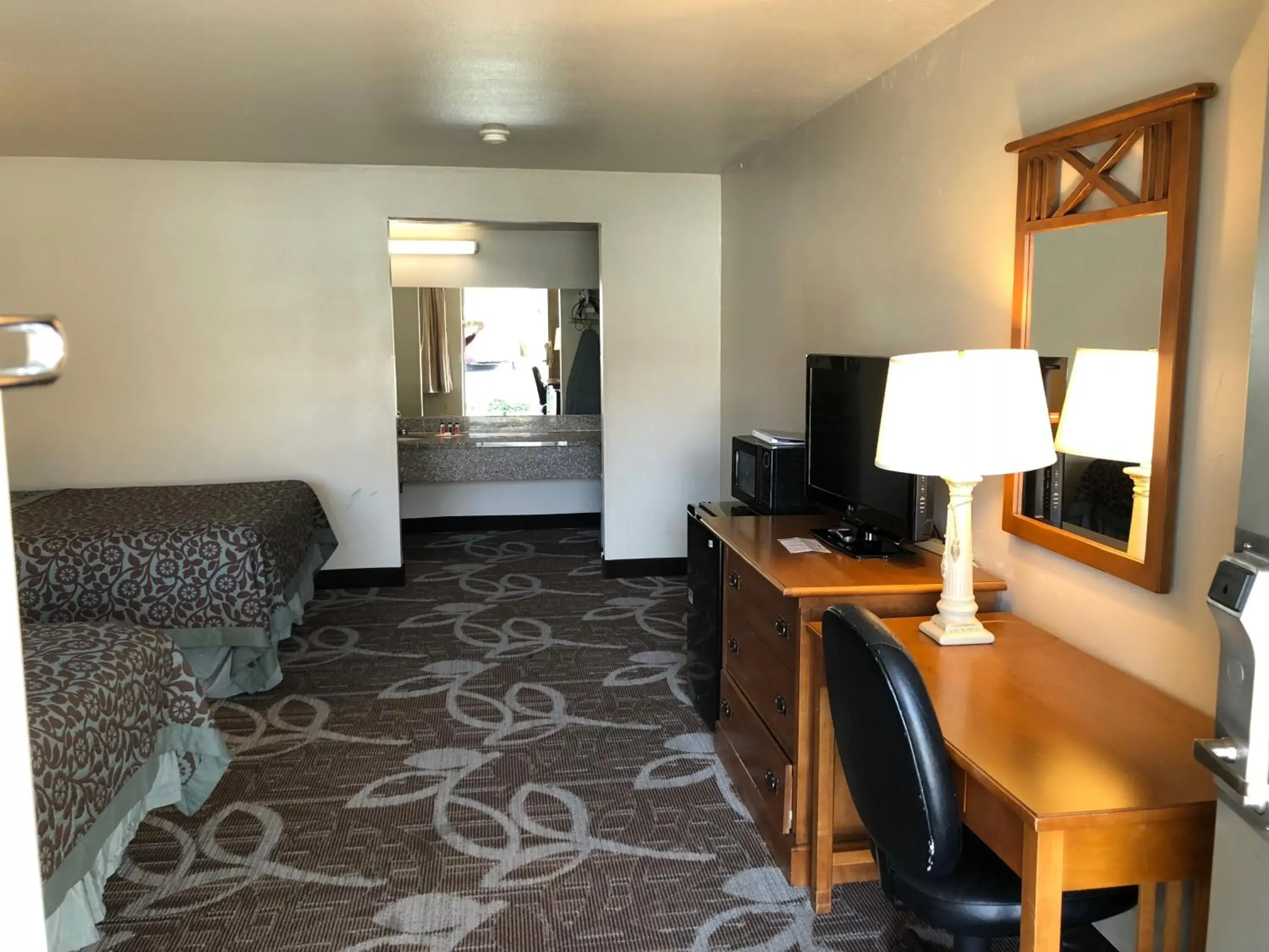 TV/Entertainment Center in Days Inn by Wyndham Provo