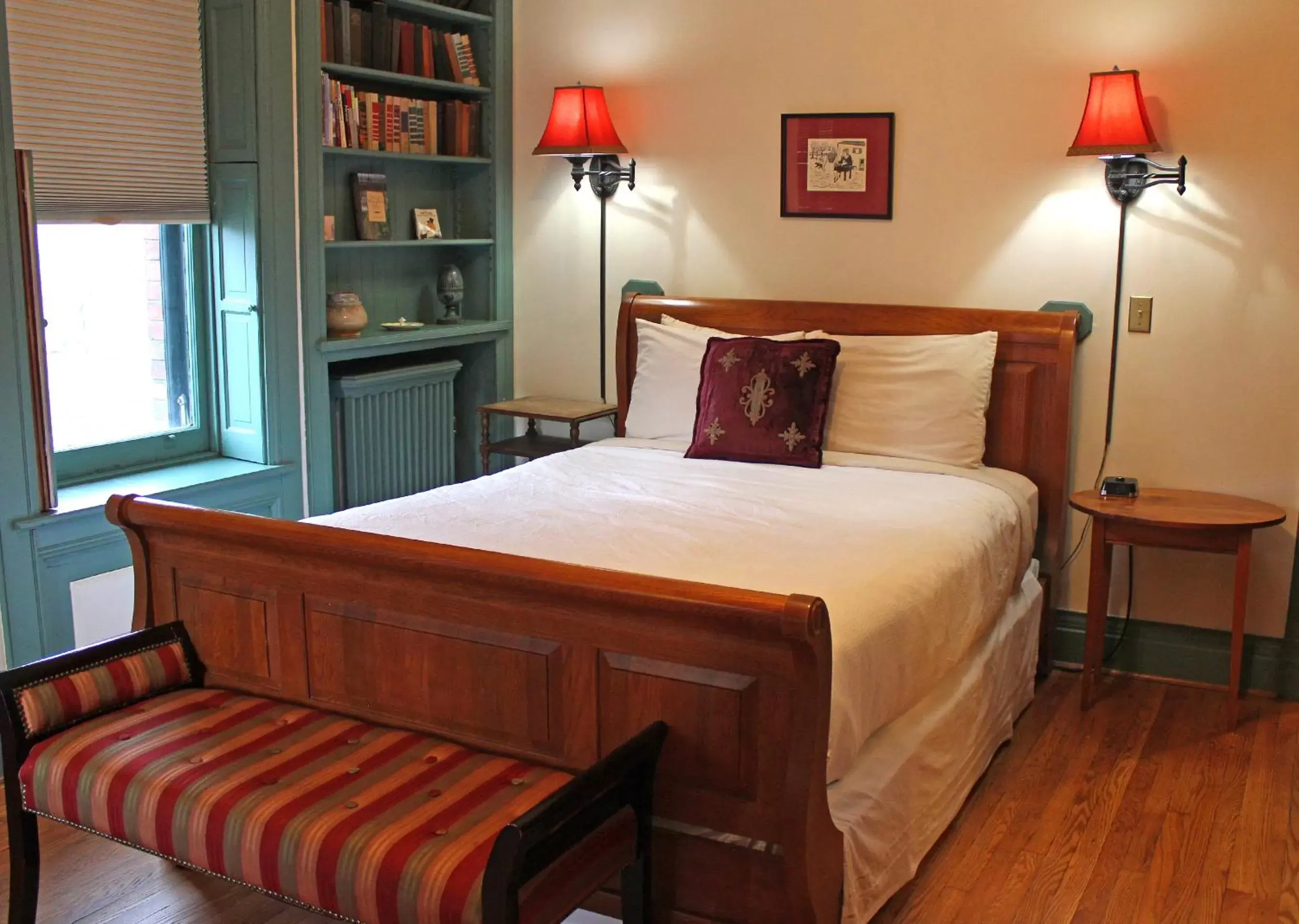 Bed in William Henry Miller Inn