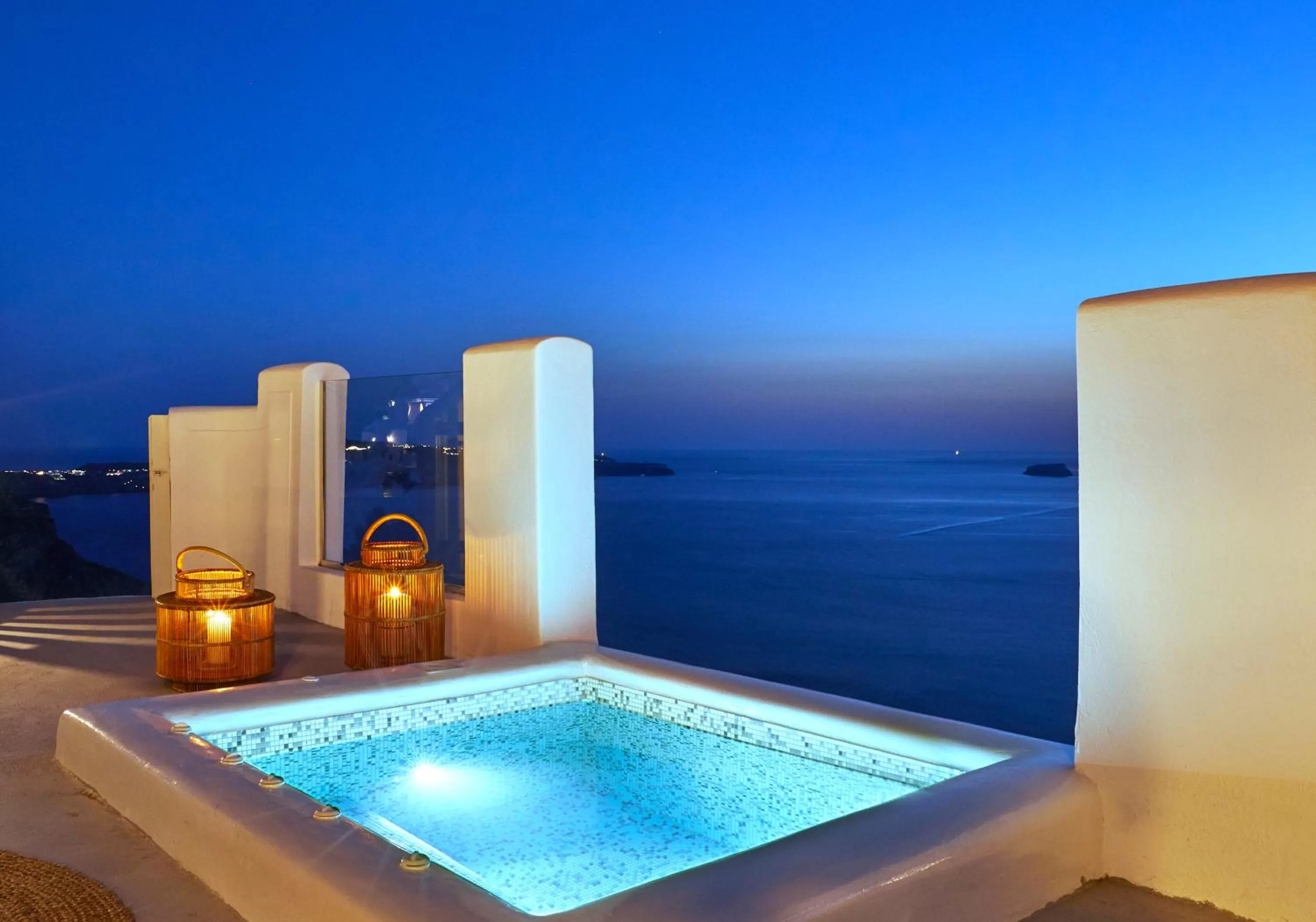 Time of day in Volcano View by Caldera Collection