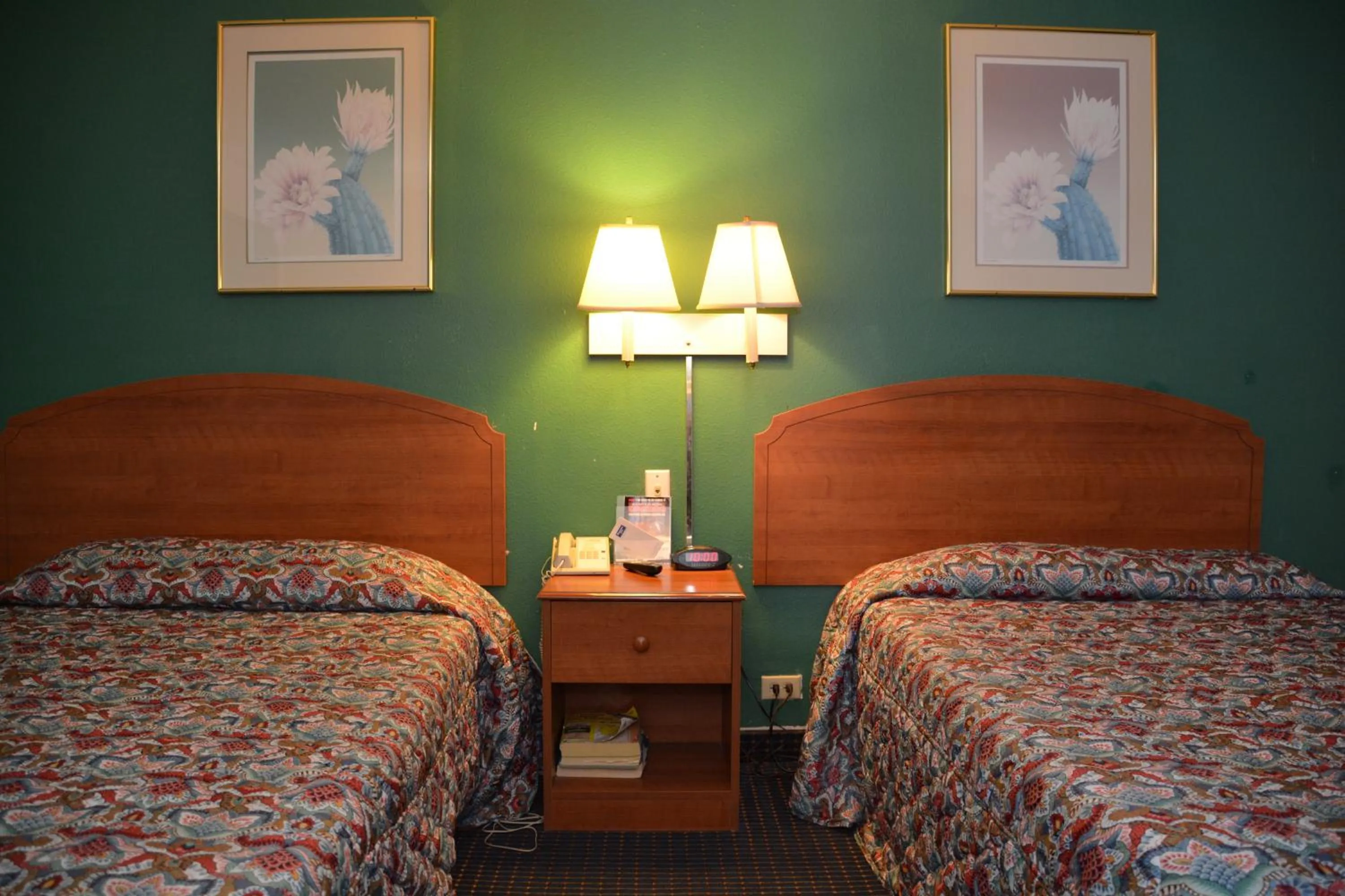 Bed in Stay Express Inn Near Ft. Sam Houston