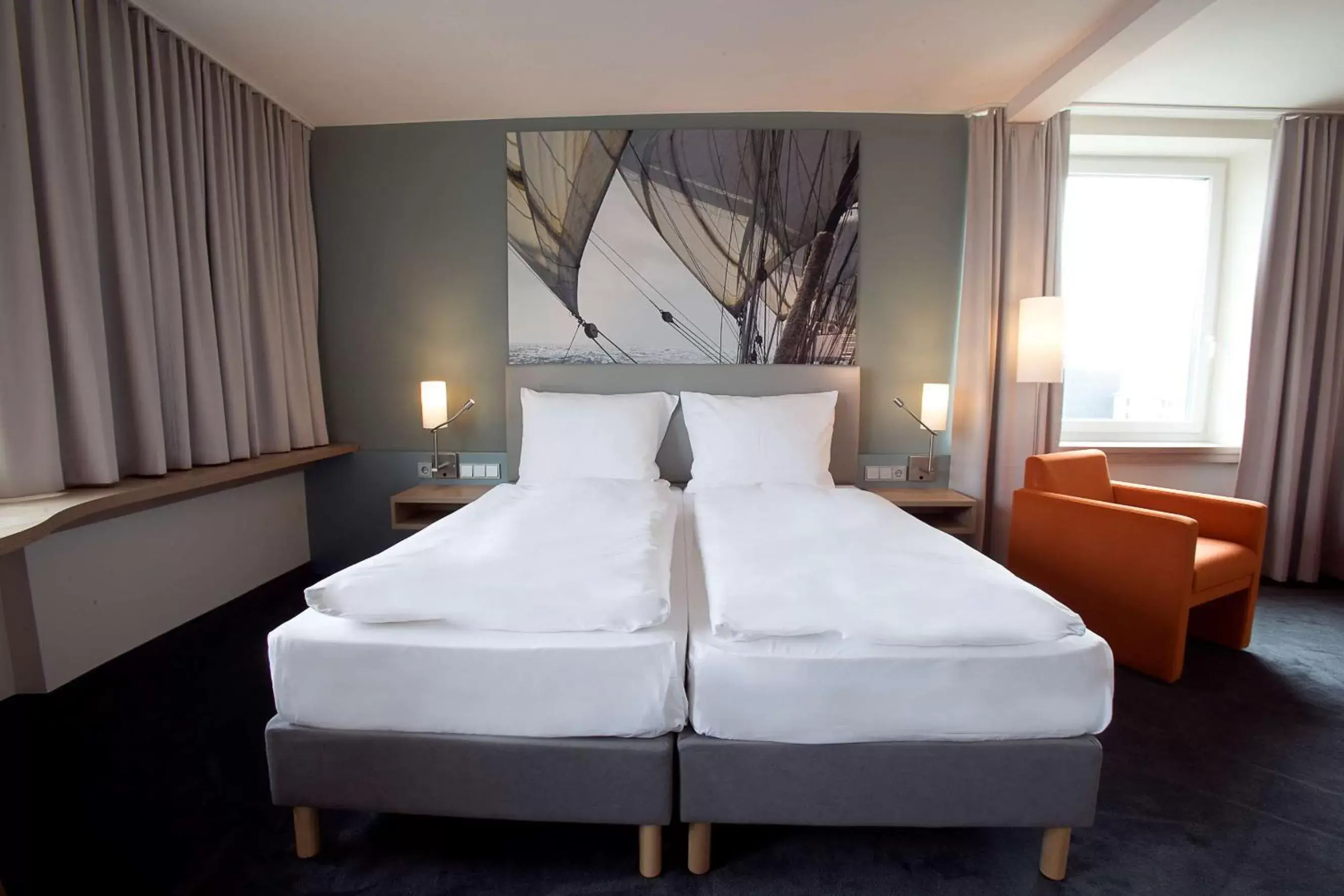 Photo of the whole room, Bed in Nordsee Hotel City