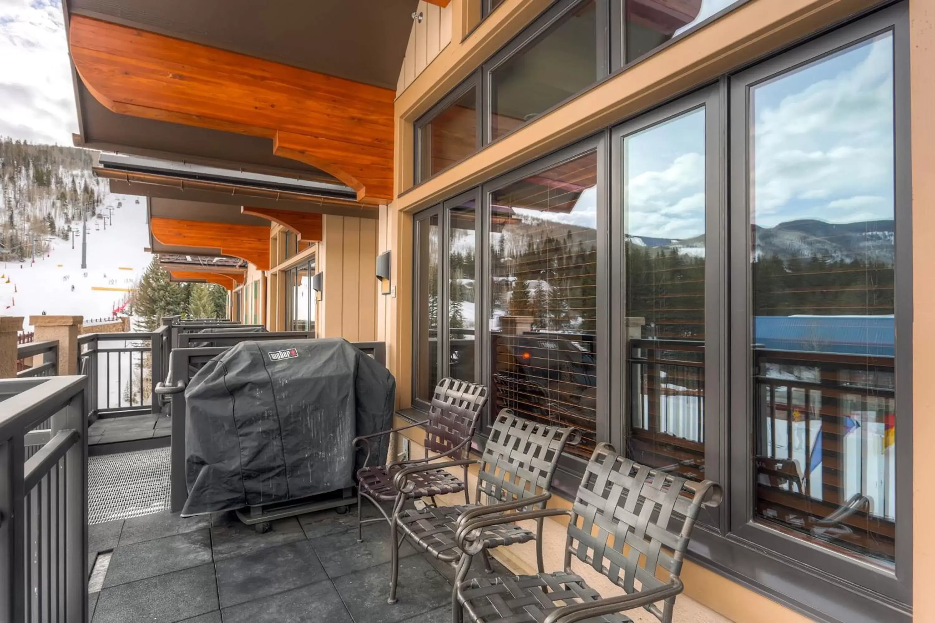 Balcony/Terrace in Lion Square Lodge