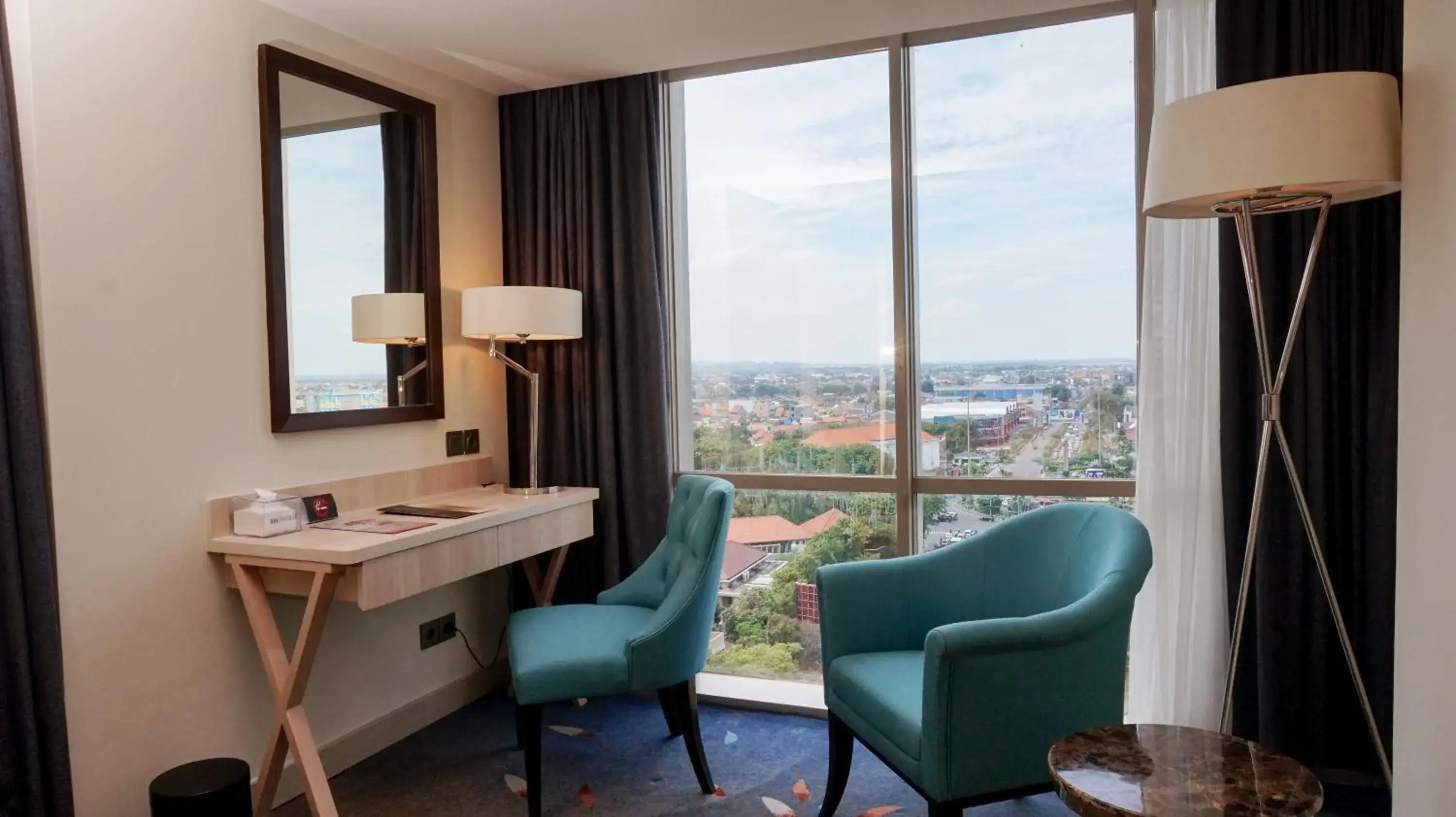 Seating Area in Louis Kienne Hotel Pandanaran