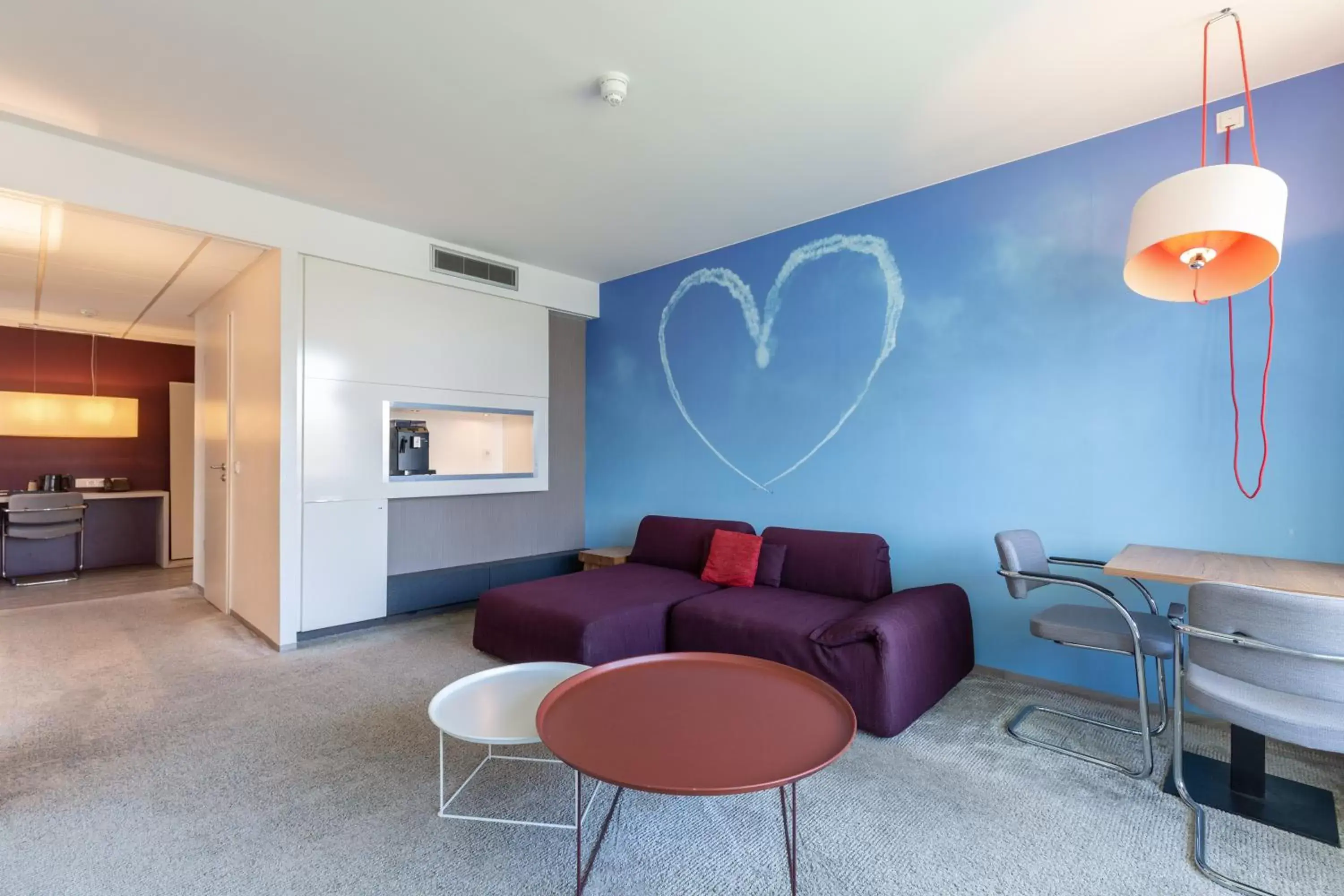 Bedroom, Seating Area in Amrâth Airport Hotel Rotterdam, BW Signature Collection