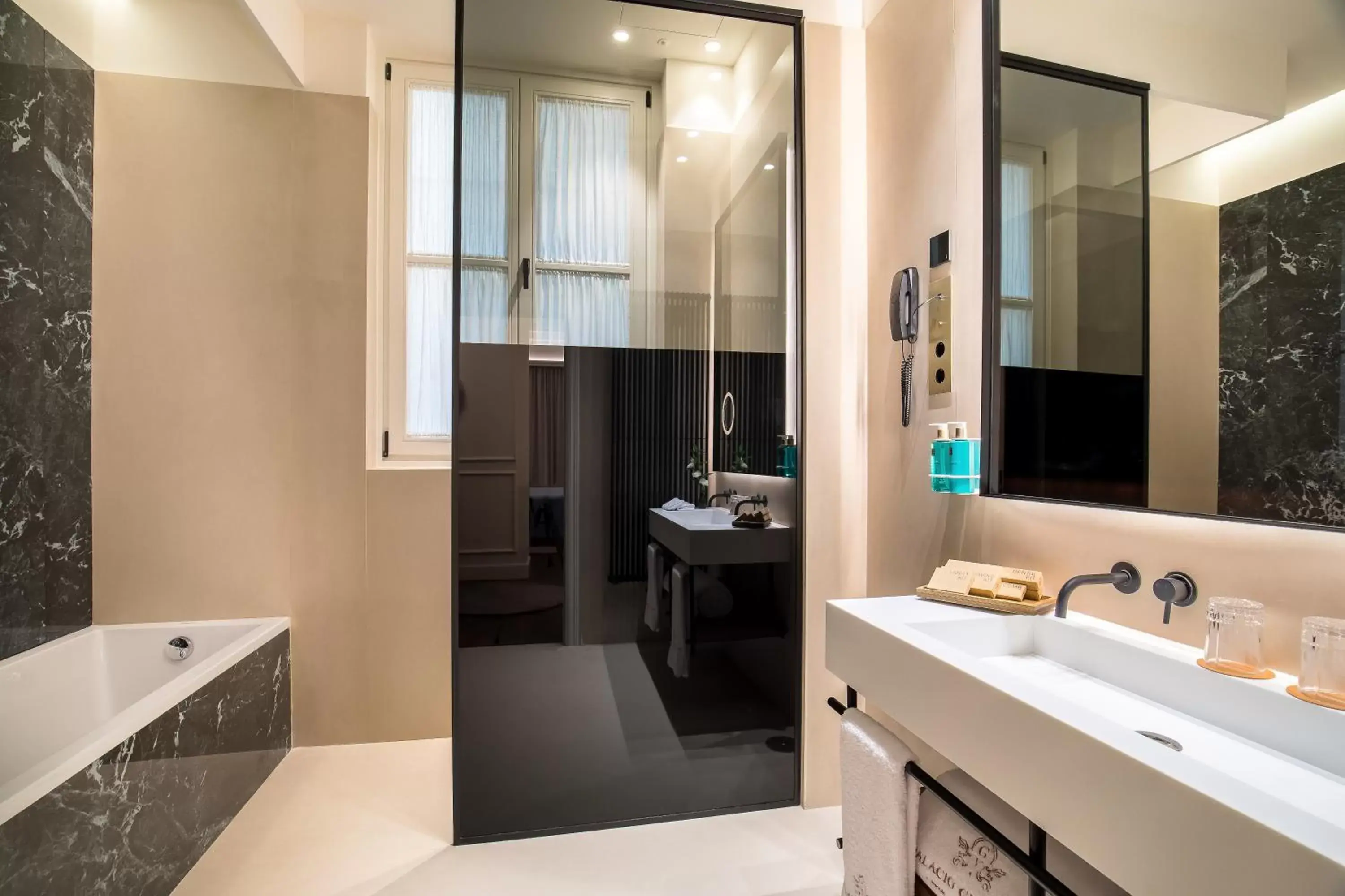 Bathroom in Palacio Gran Vía, a Royal Hideaway Hotel