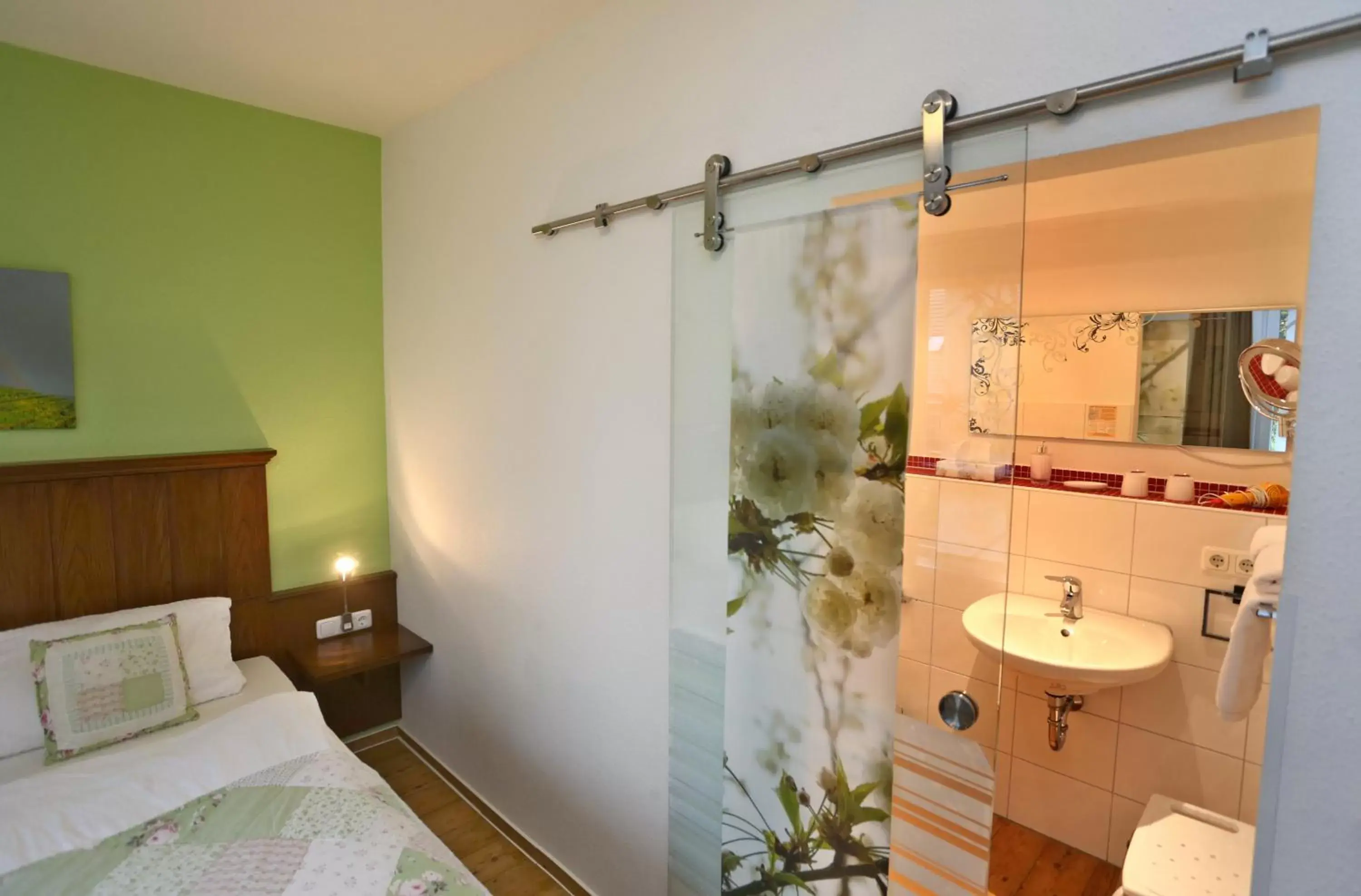 Double Room with Balcony - single occupancy in Wein-Träume Double Room with Balcony - single occupancy in Wein-Träume