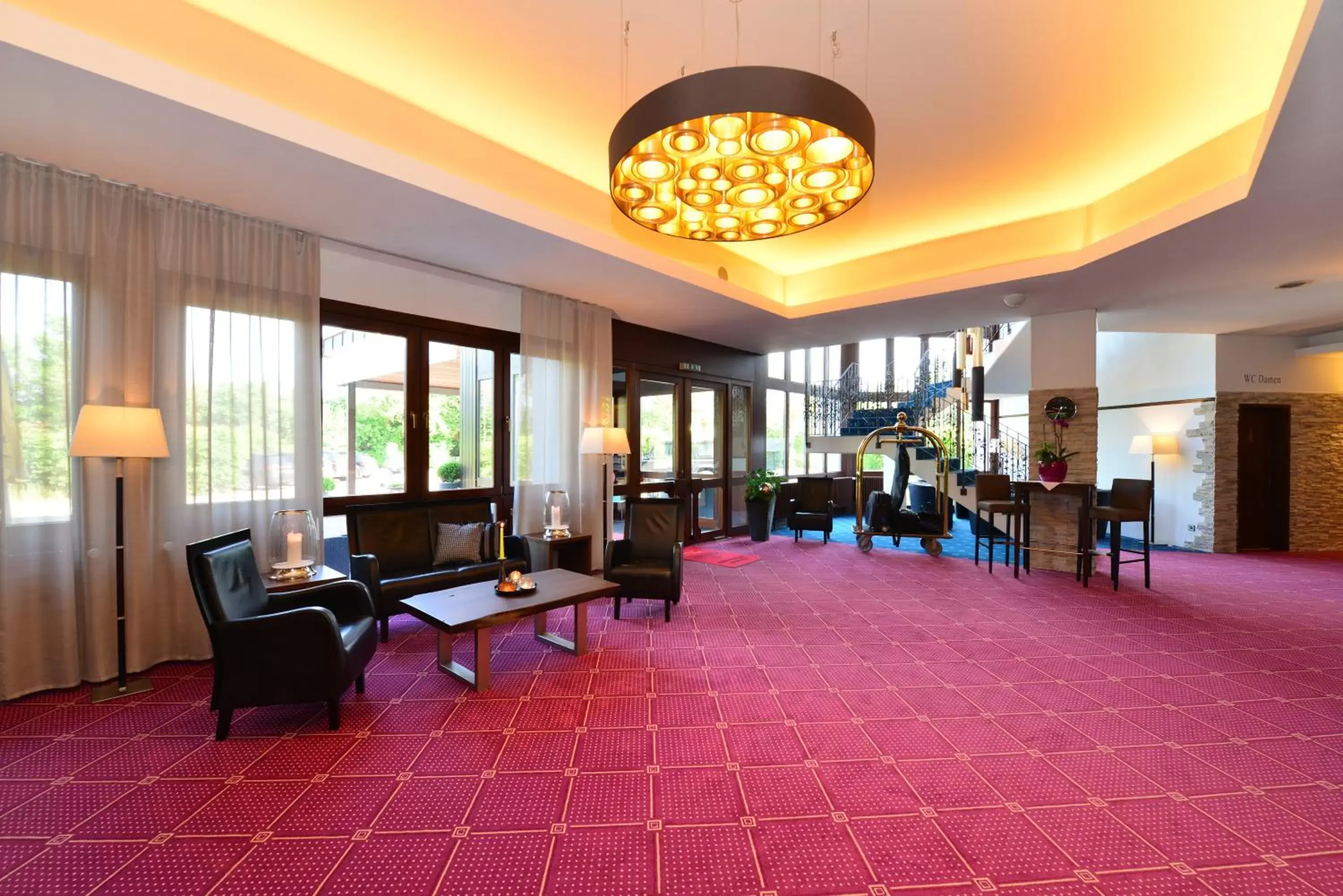 Lobby or reception, Lounge/Bar in Lobinger-Parkhotel