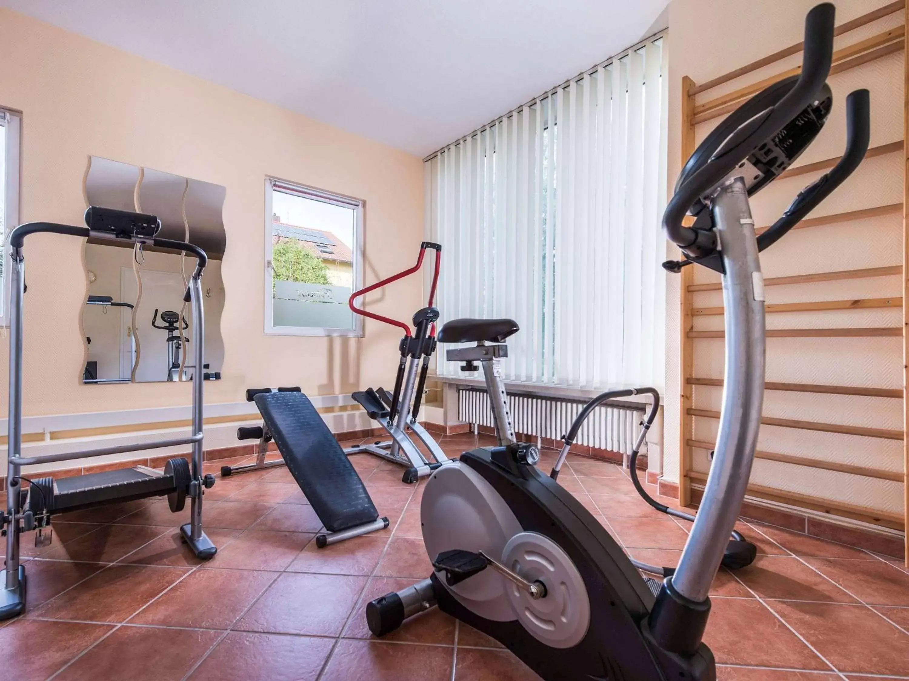 Property building, Fitness Center/Facilities in ibis Styles Offenburg City