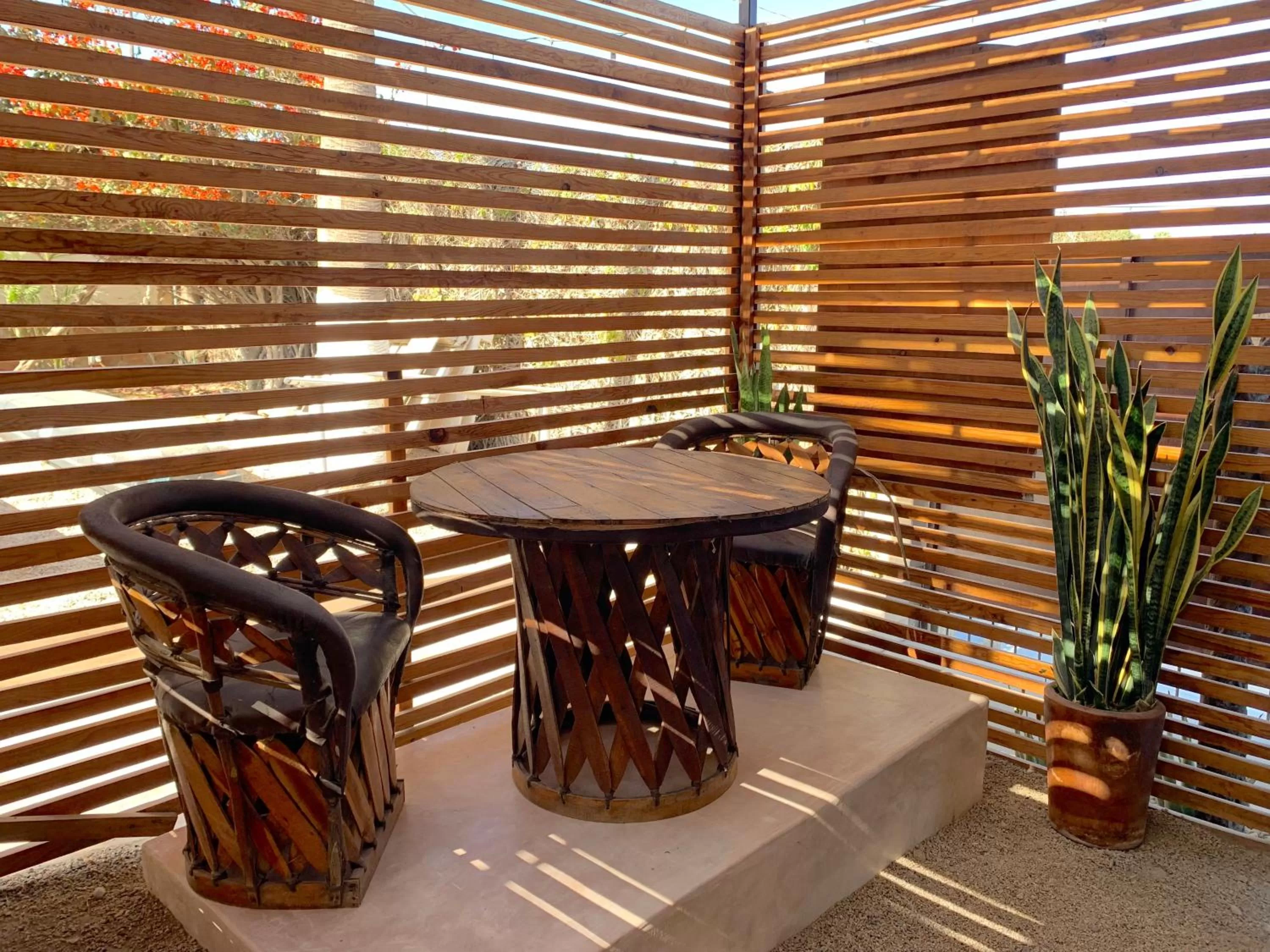 Patio in Perro Surfero Hotel