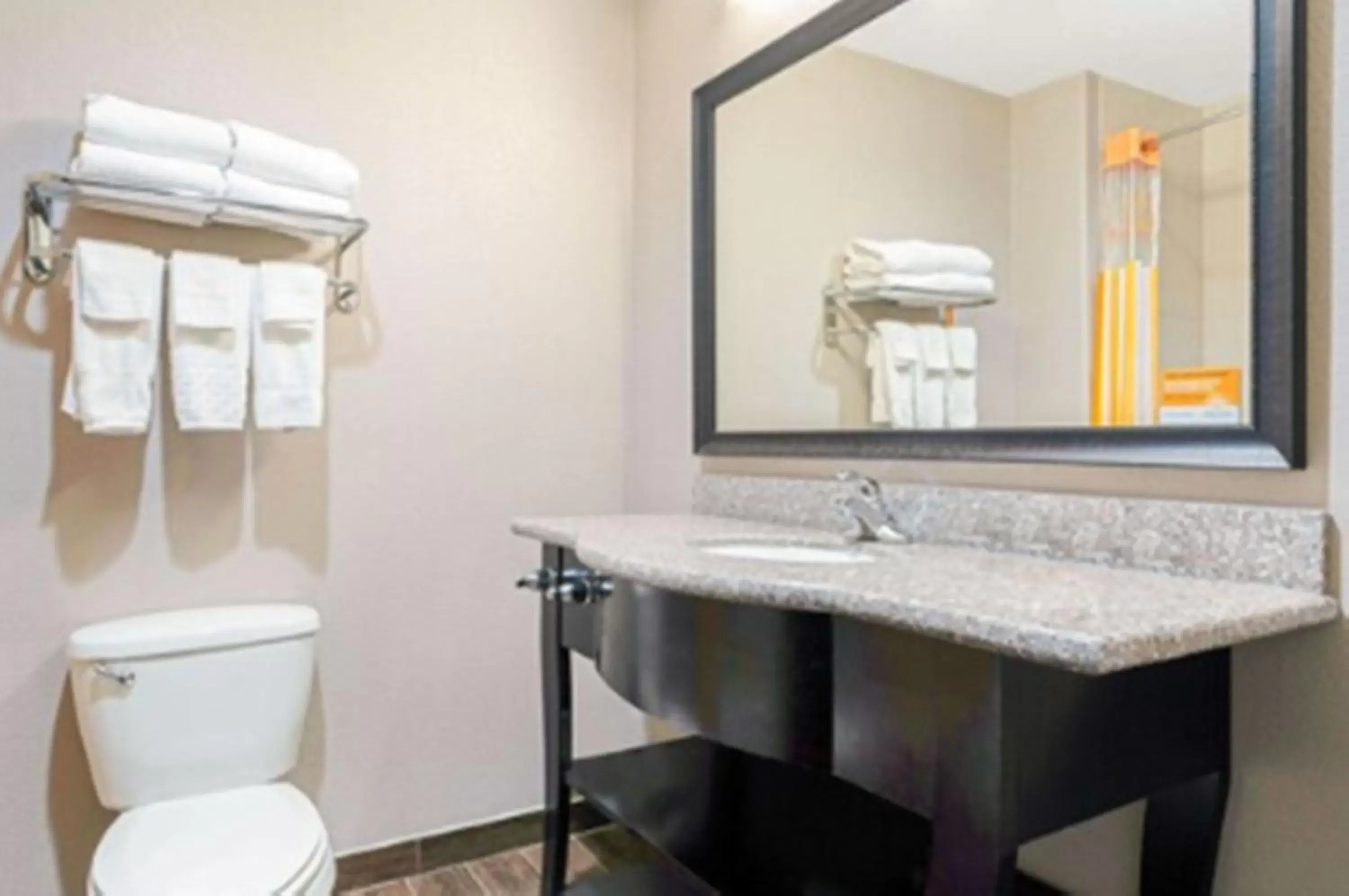 Bathroom in La Quinta by Wyndham McAlester